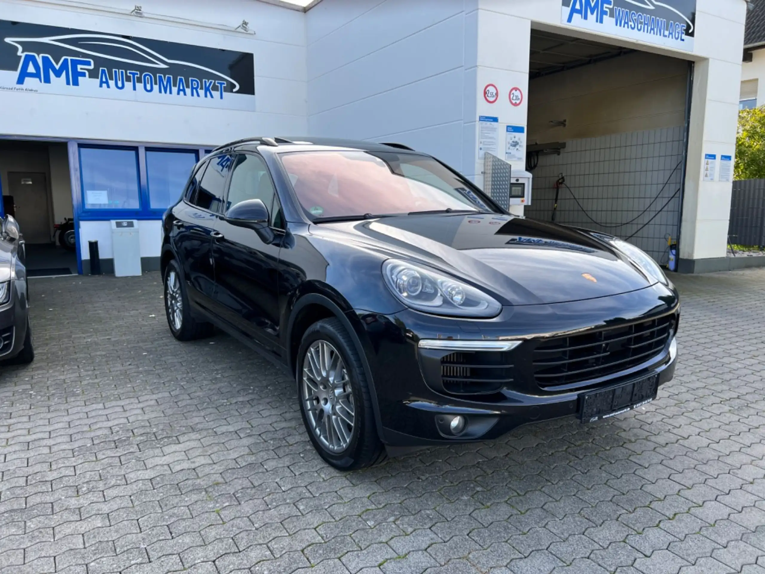 Porsche - Cayenne