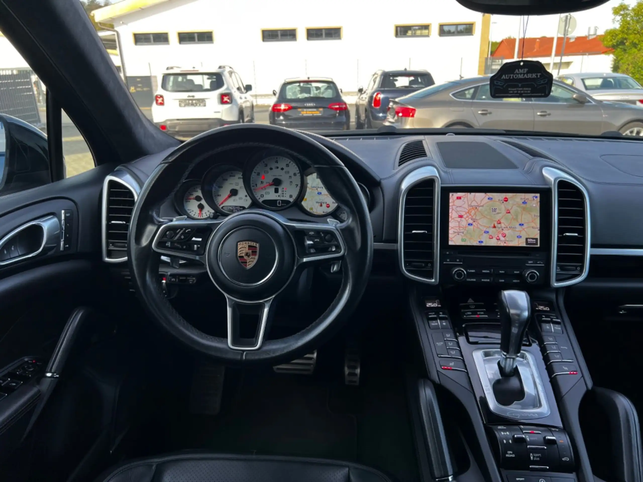 Porsche - Cayenne