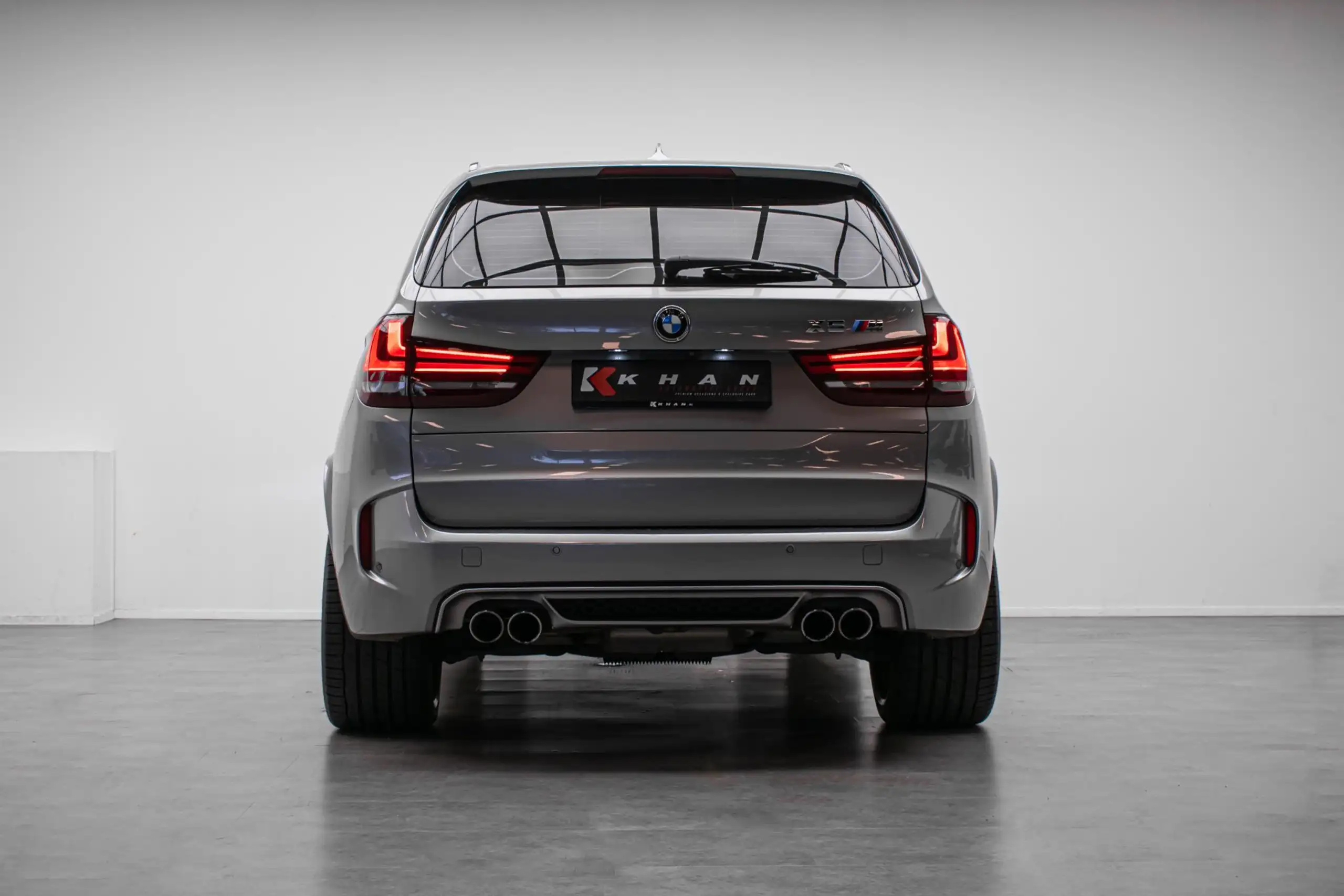 BMW - X5 M