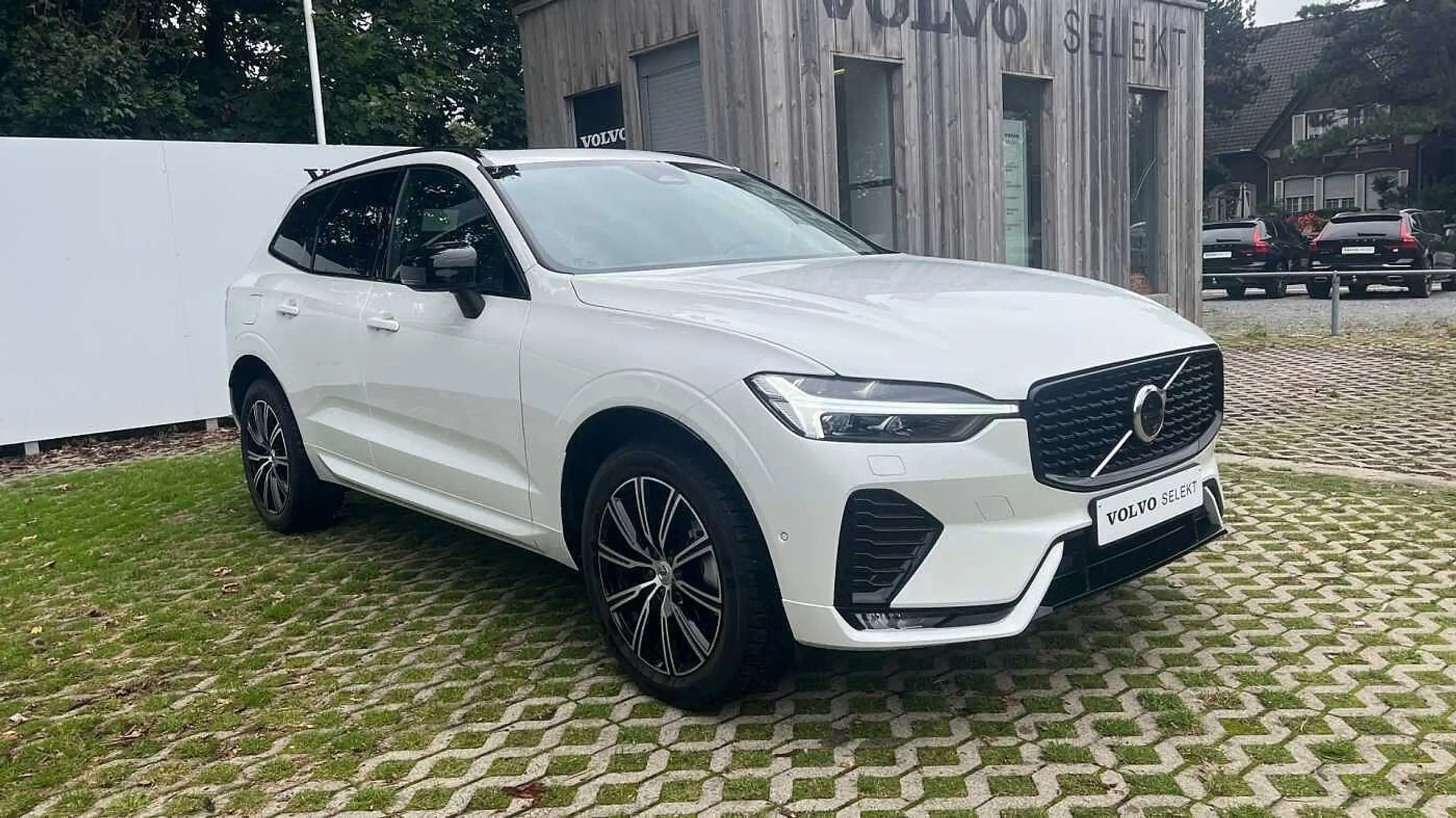 Volvo - XC60