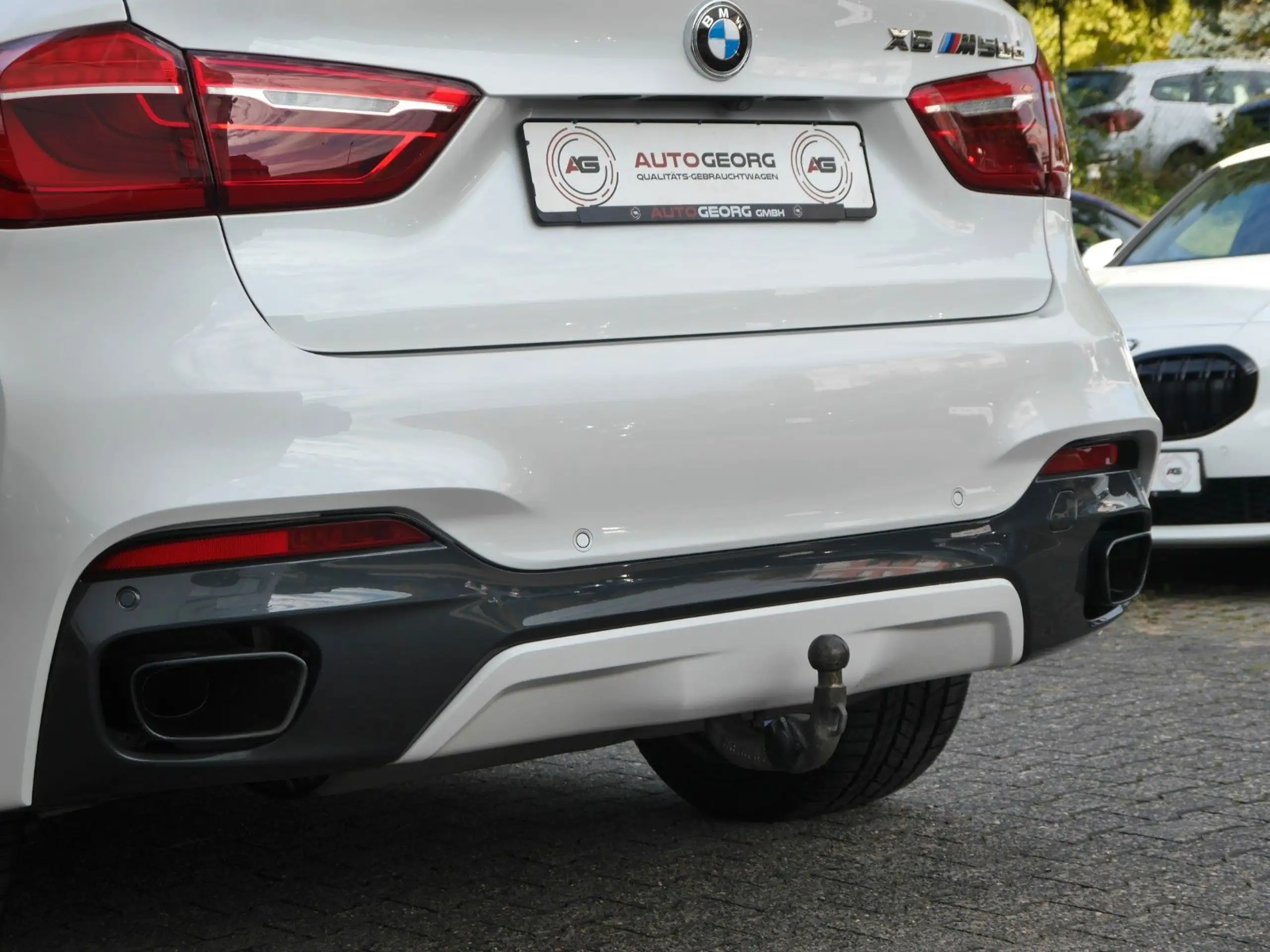 BMW - X6 M