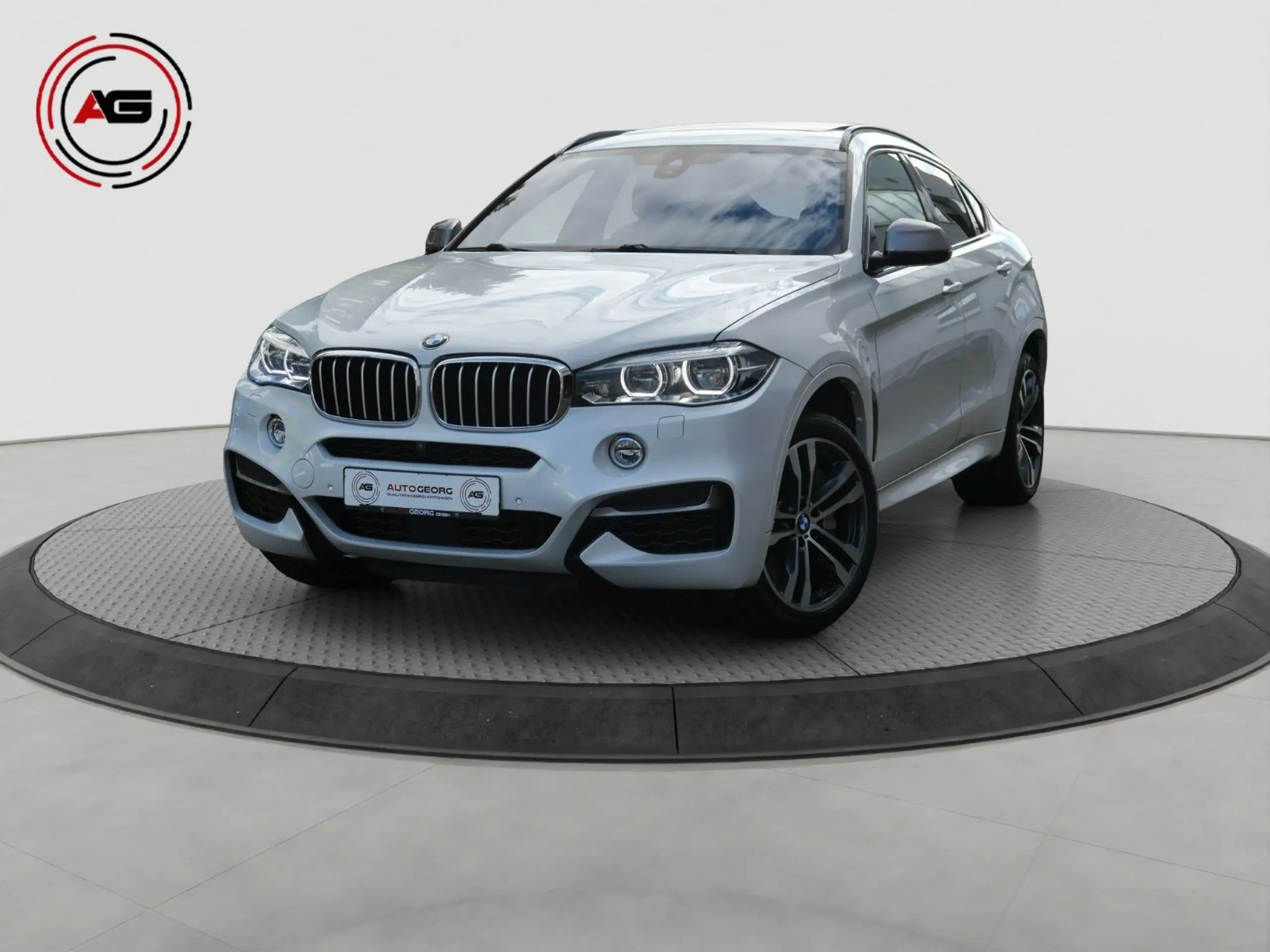 BMW - X6 M