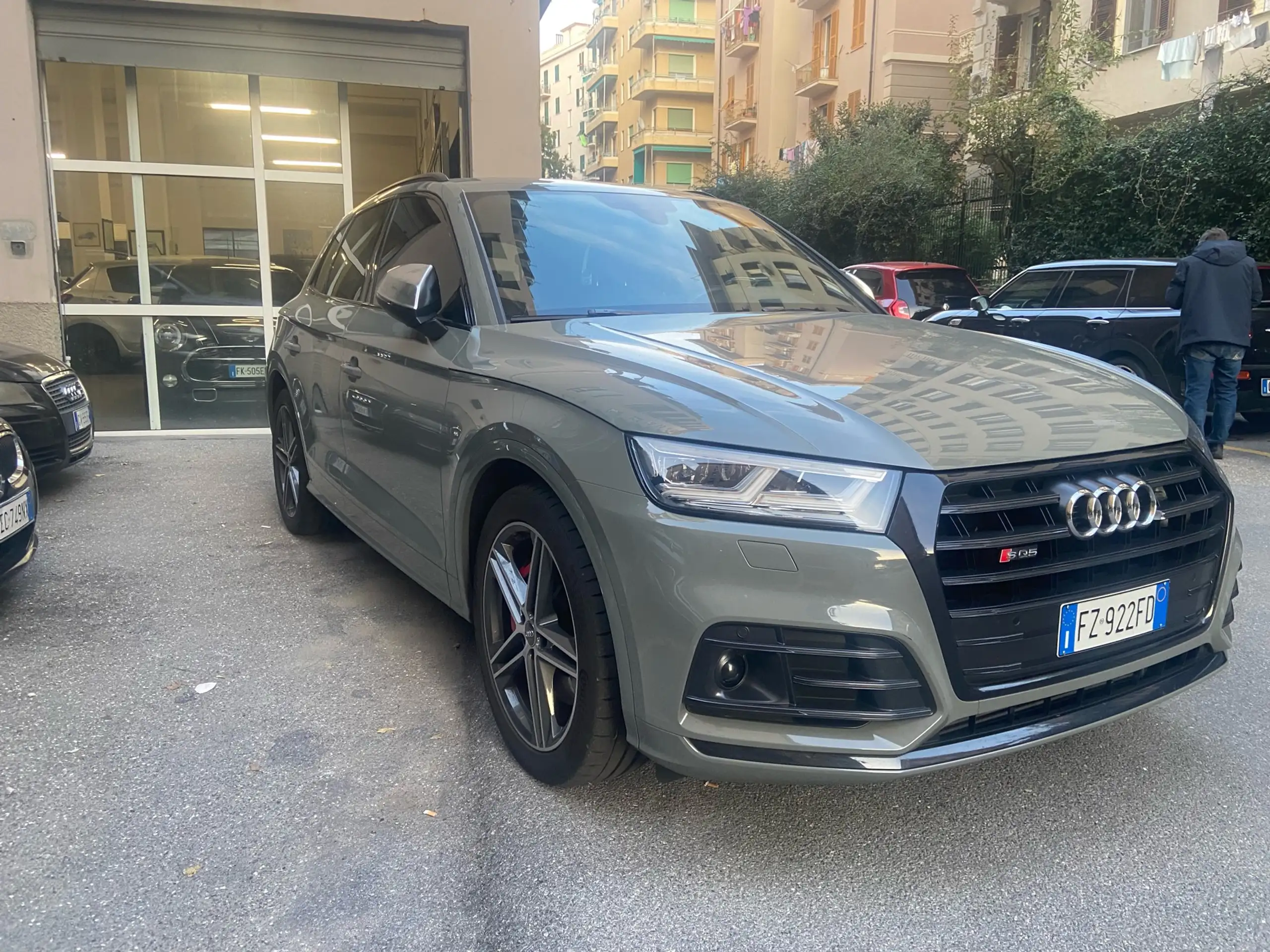 Audi - SQ5