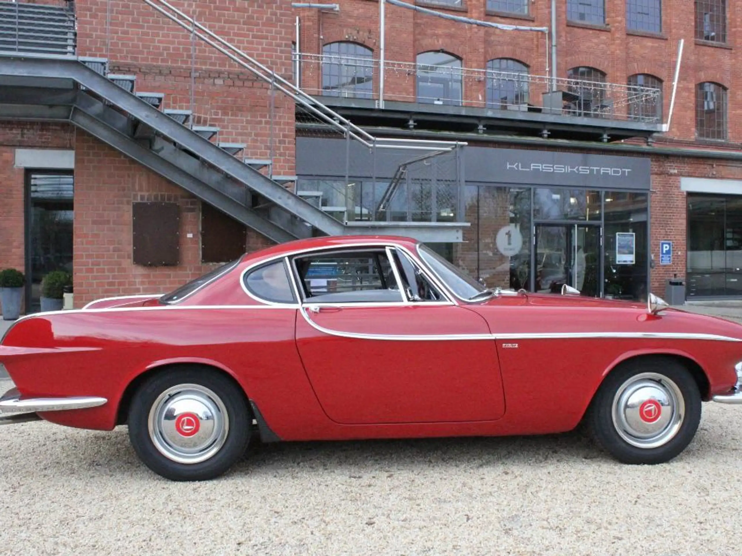 Volvo - P1800