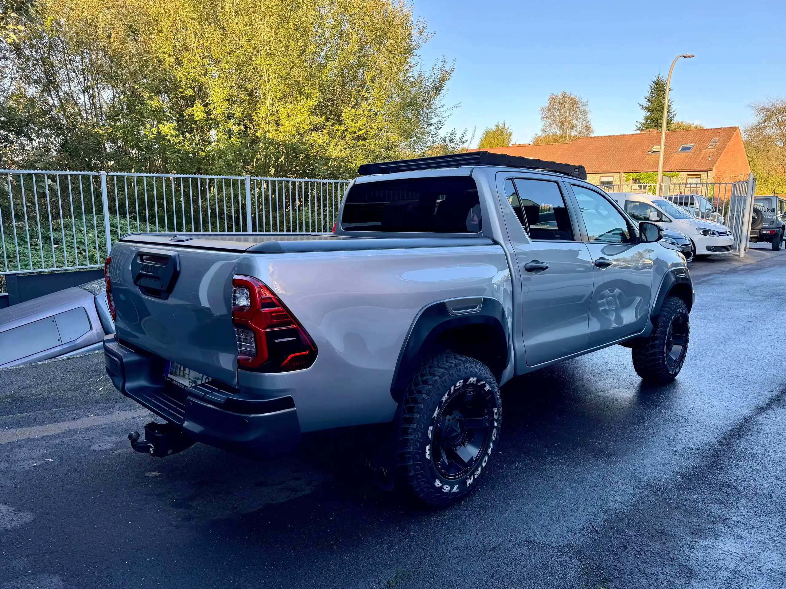 Toyota - Hilux