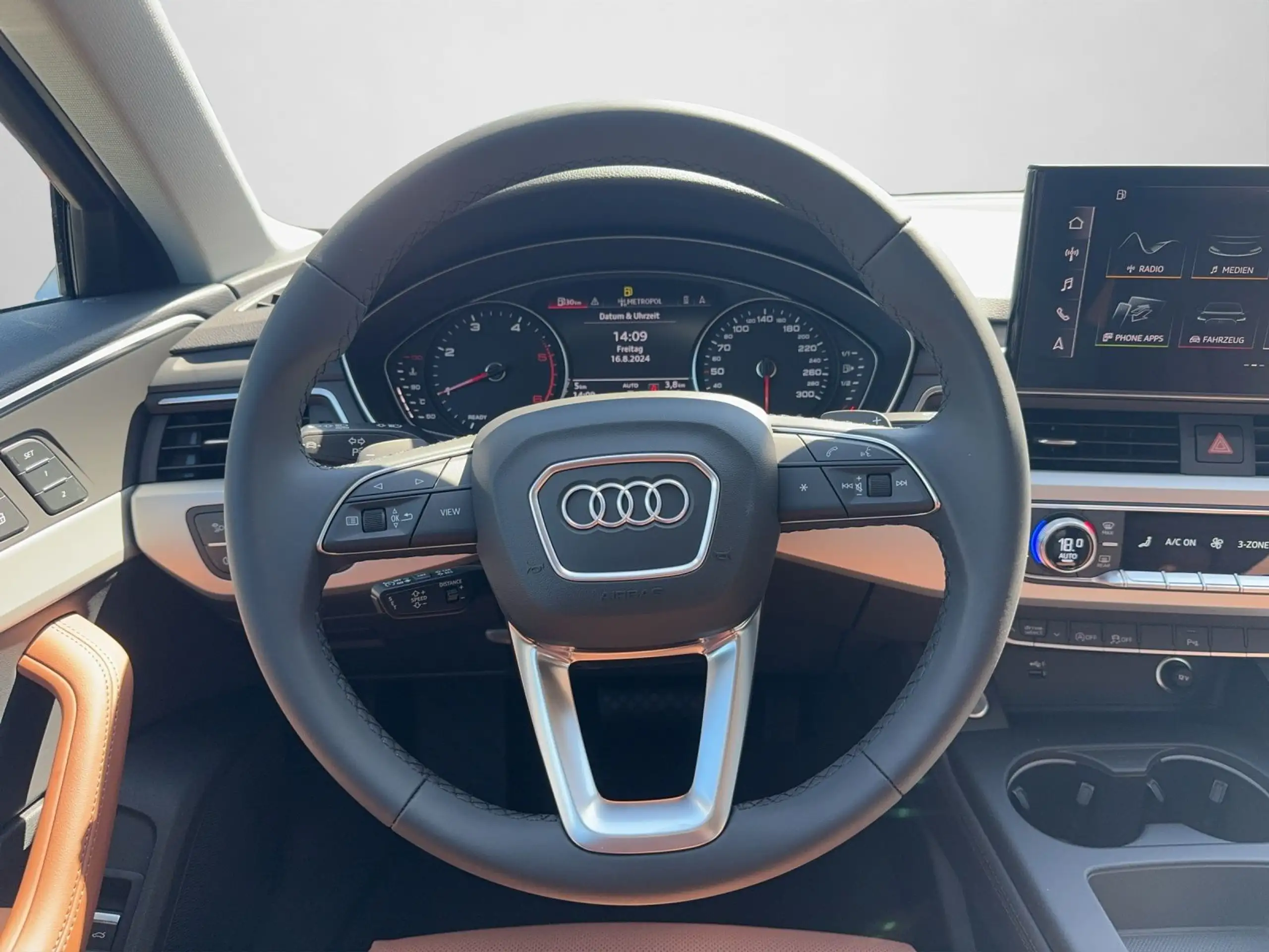 Audi - A4