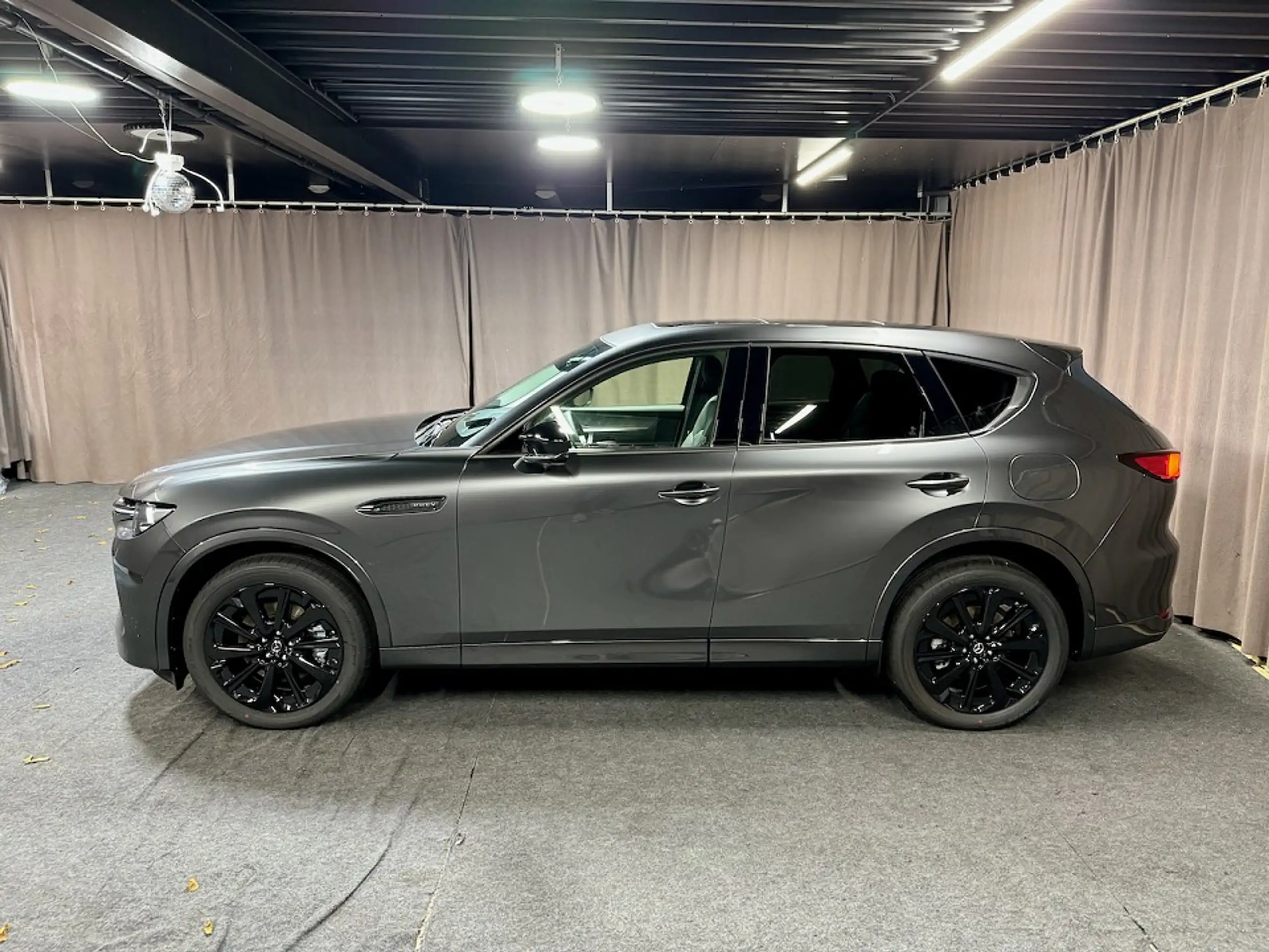 Mazda - CX-60