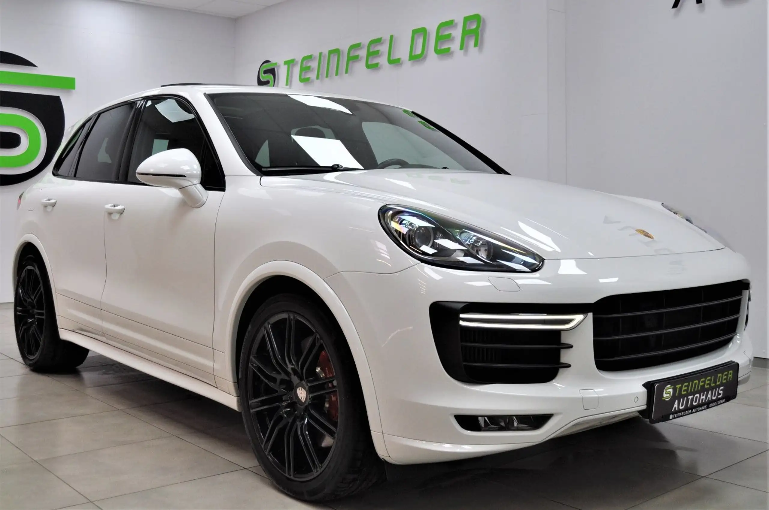 Porsche - Cayenne