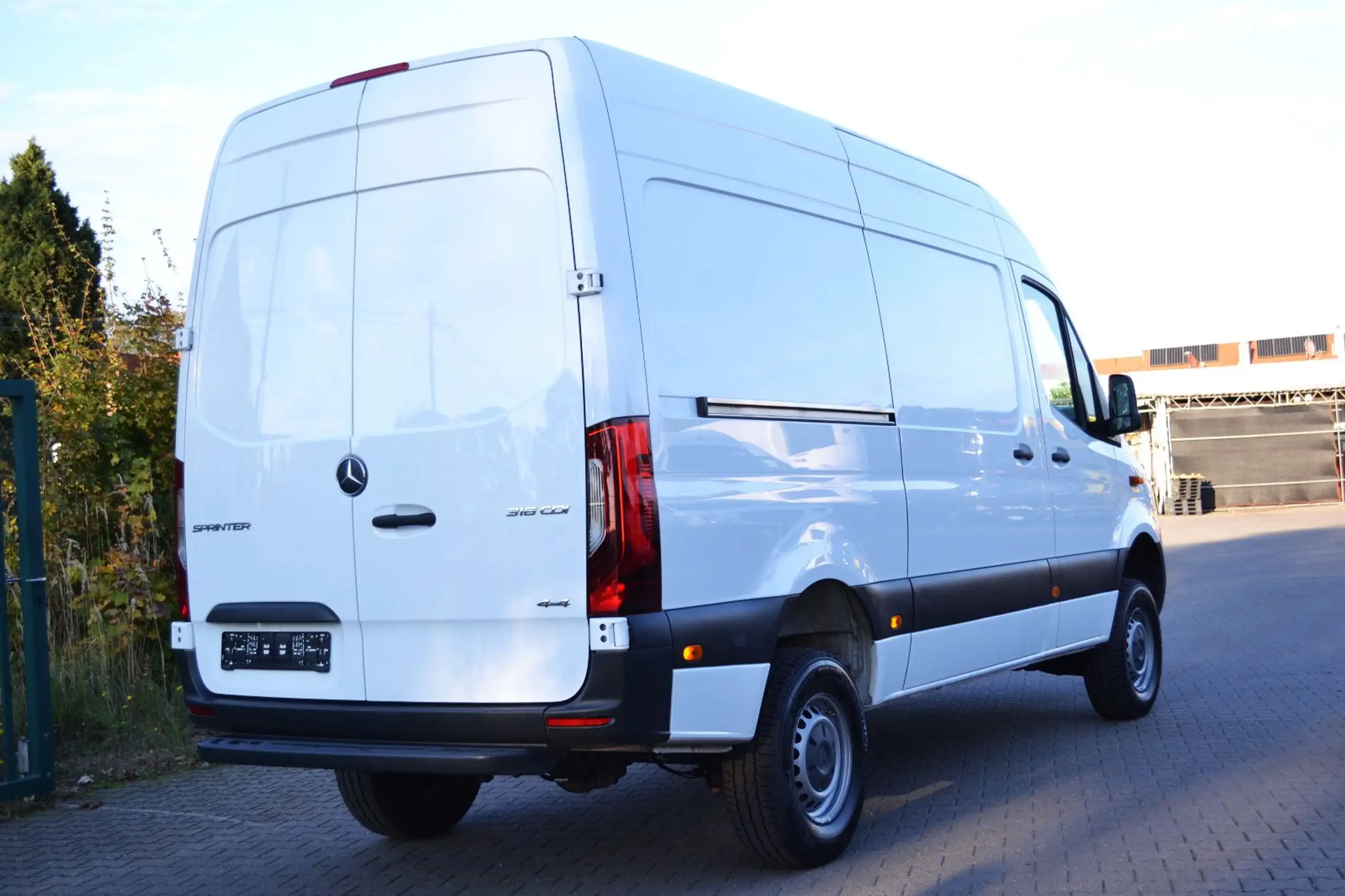 Mercedes-Benz - Sprinter