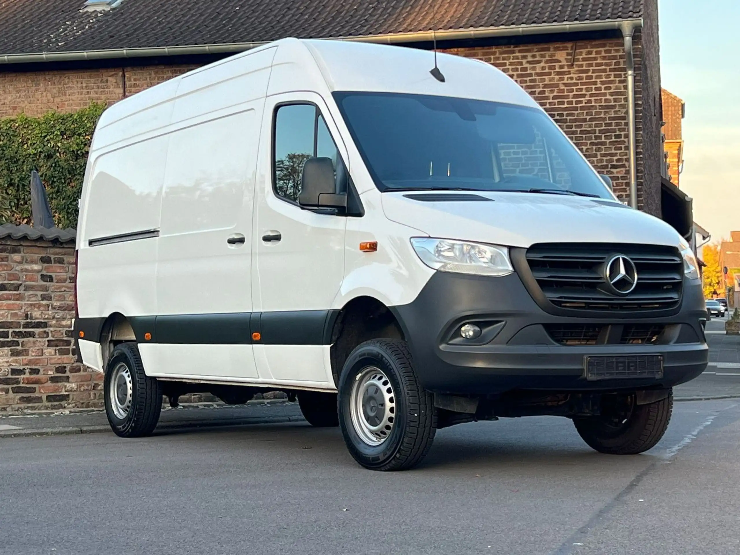 Mercedes-Benz - Sprinter