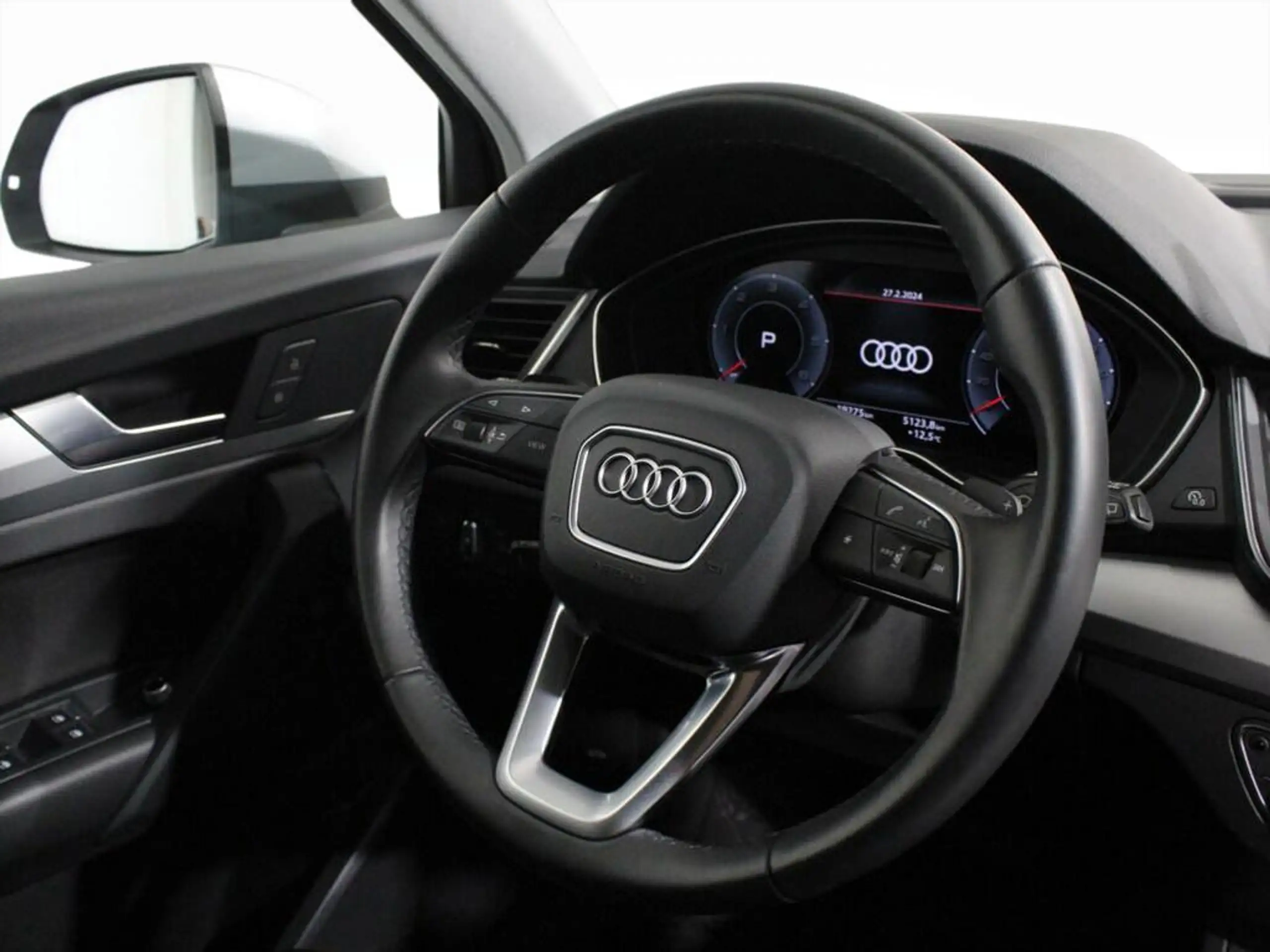 Audi - Q5