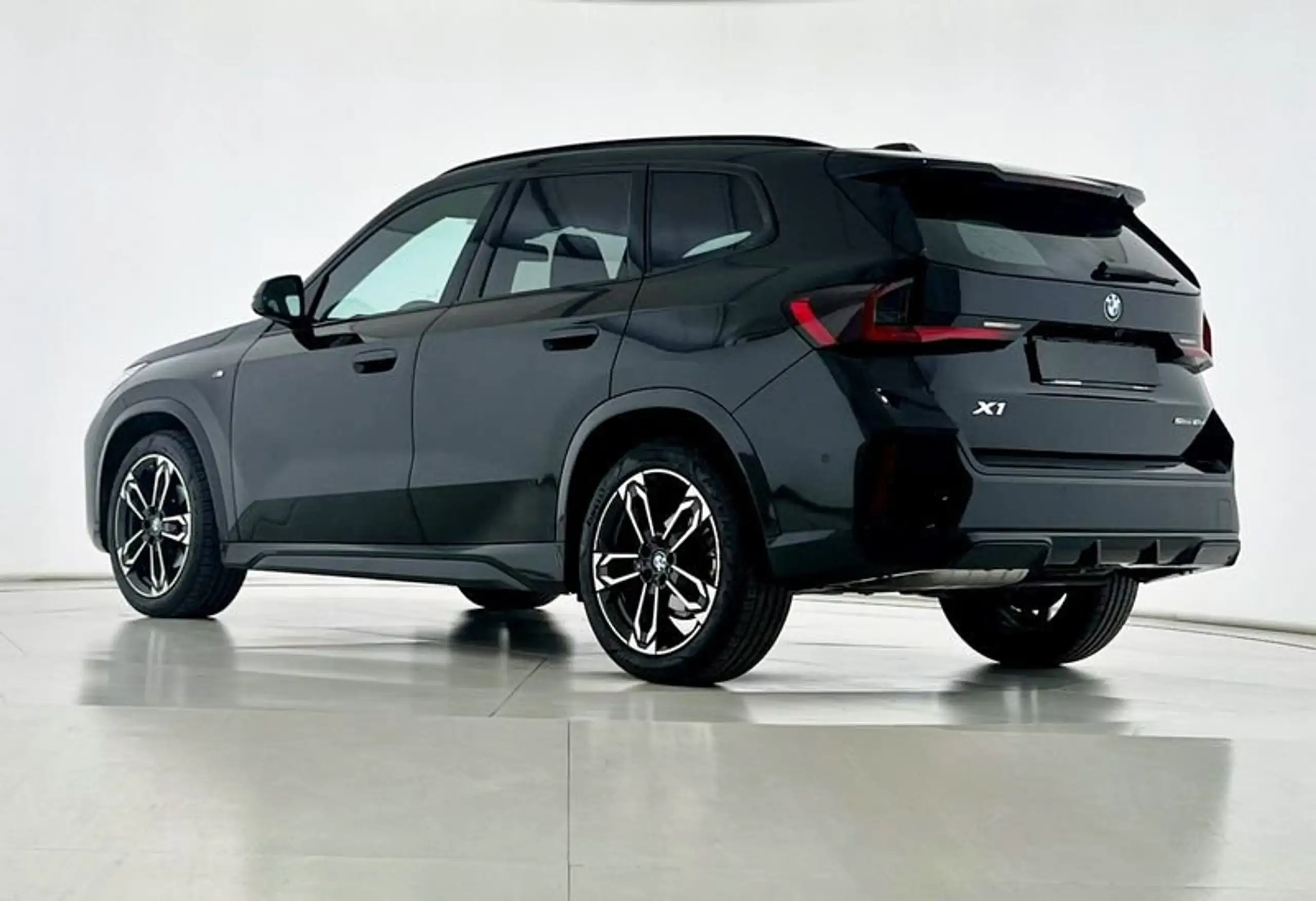 BMW - X1