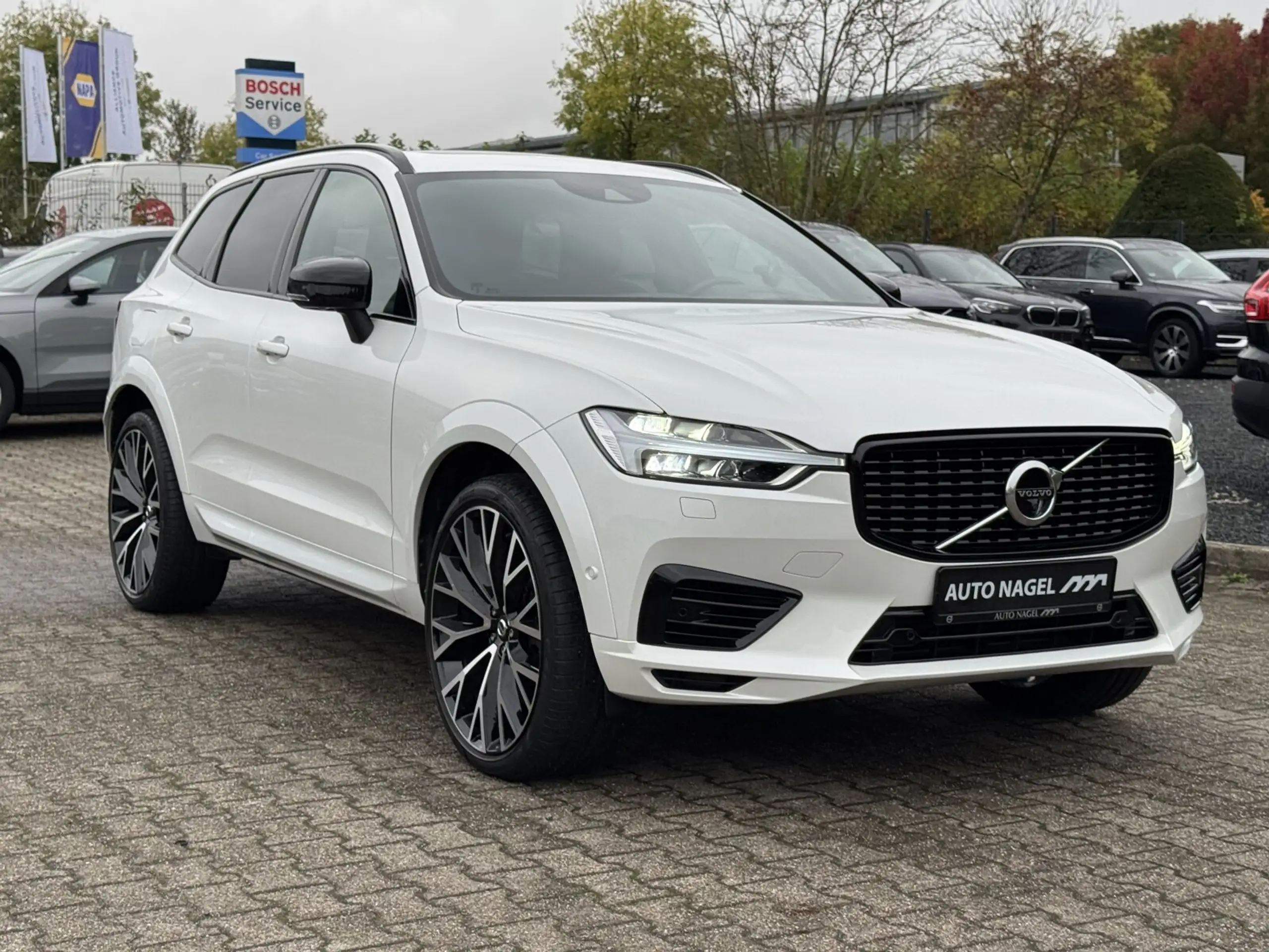 Volvo - XC60