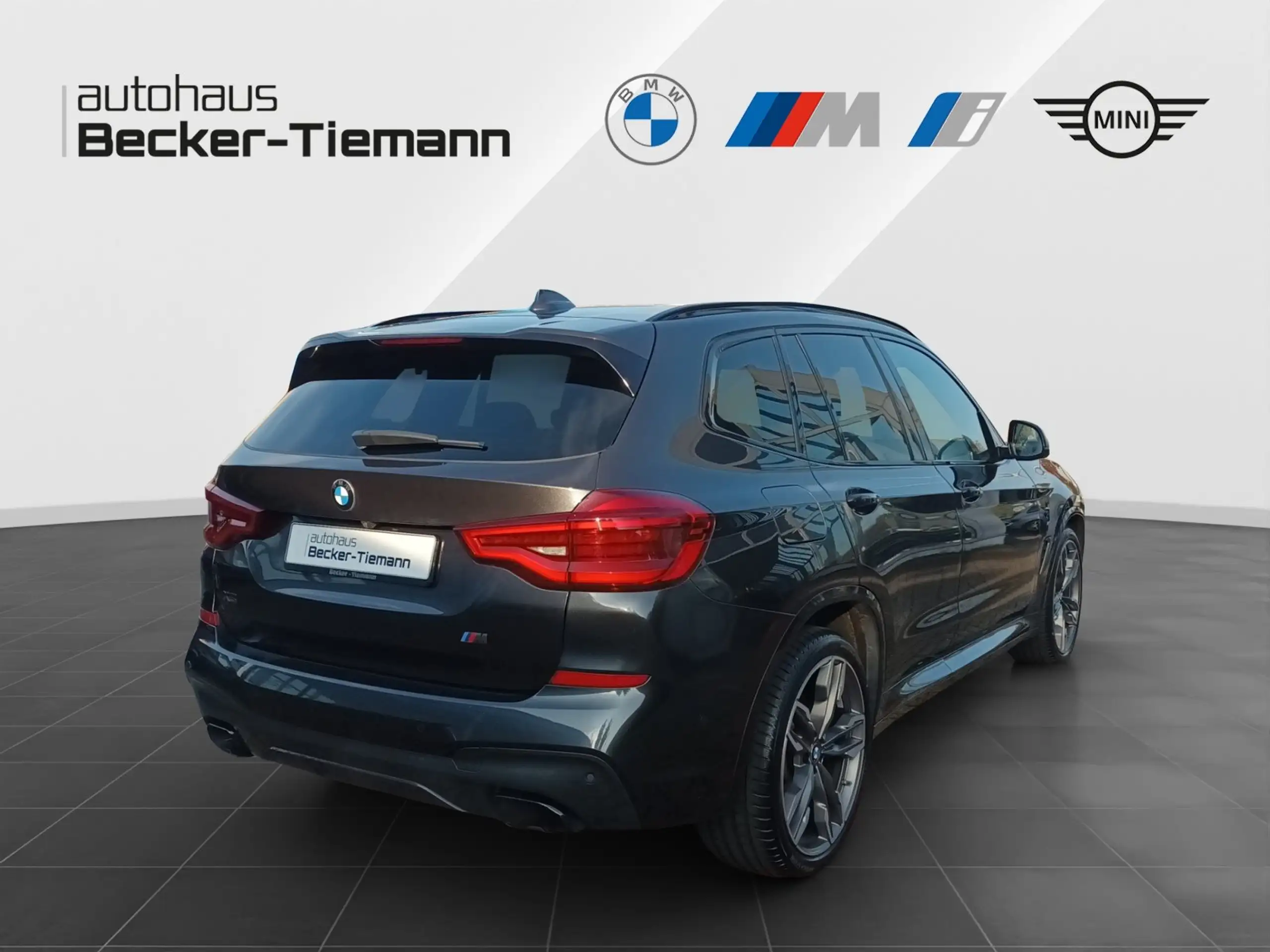 BMW - X3 M