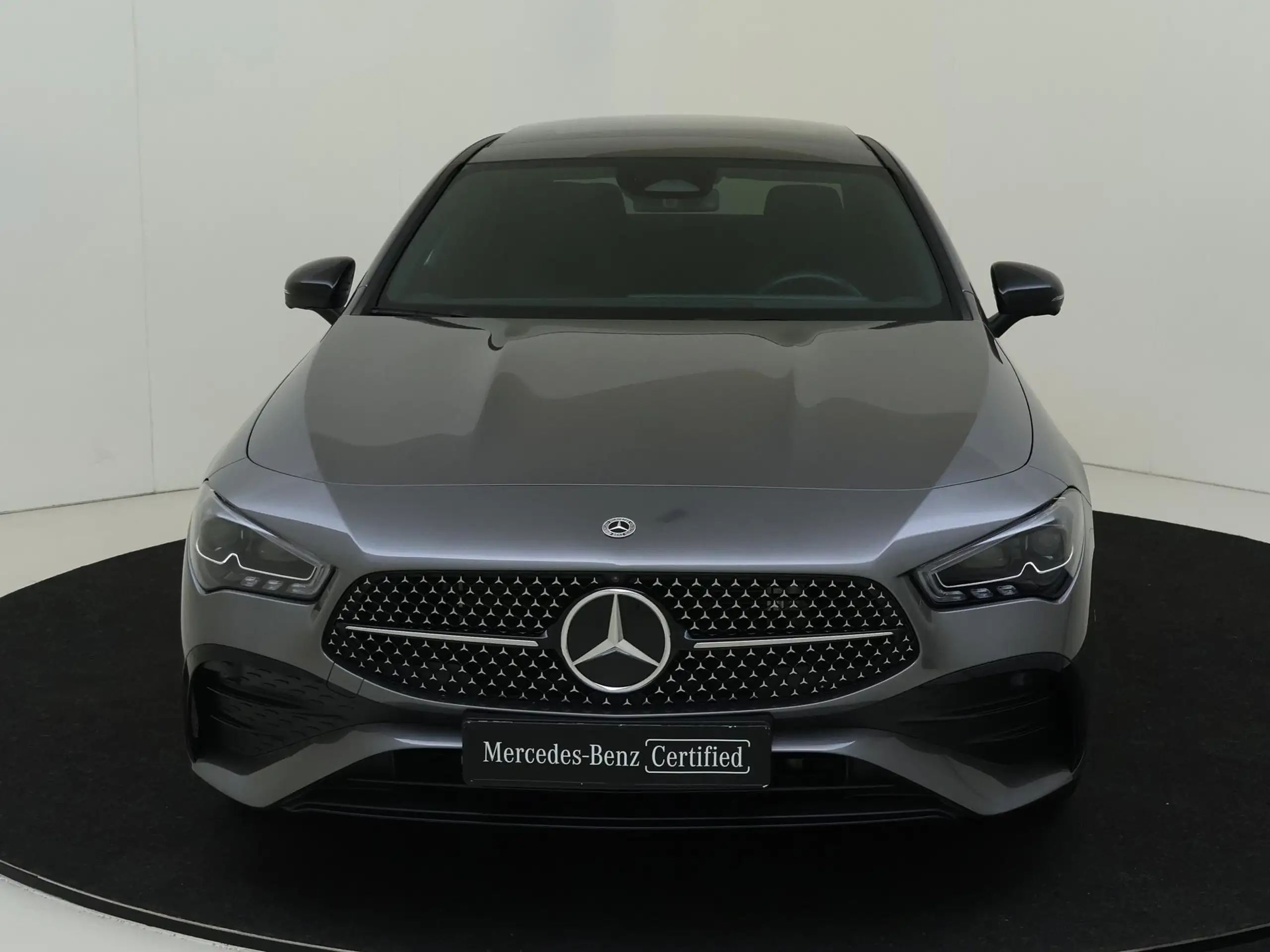 Mercedes-Benz - CLA 250