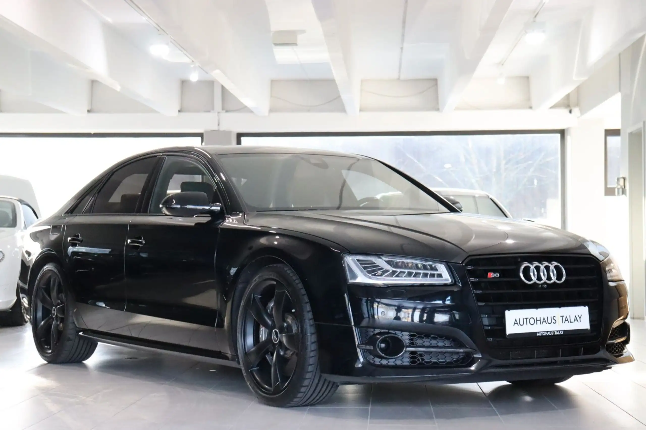 Audi S8 2017