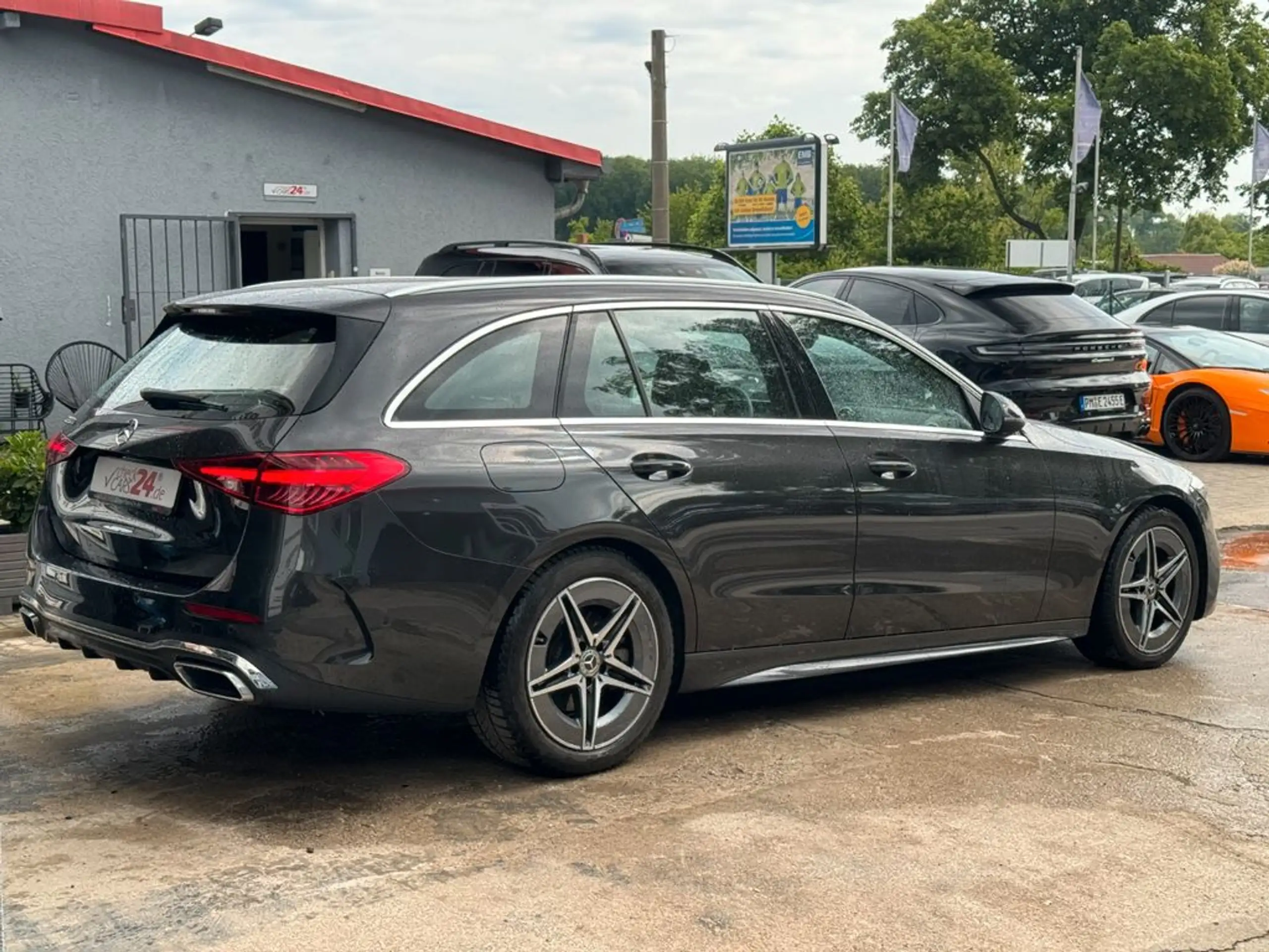 Mercedes-Benz - C 220