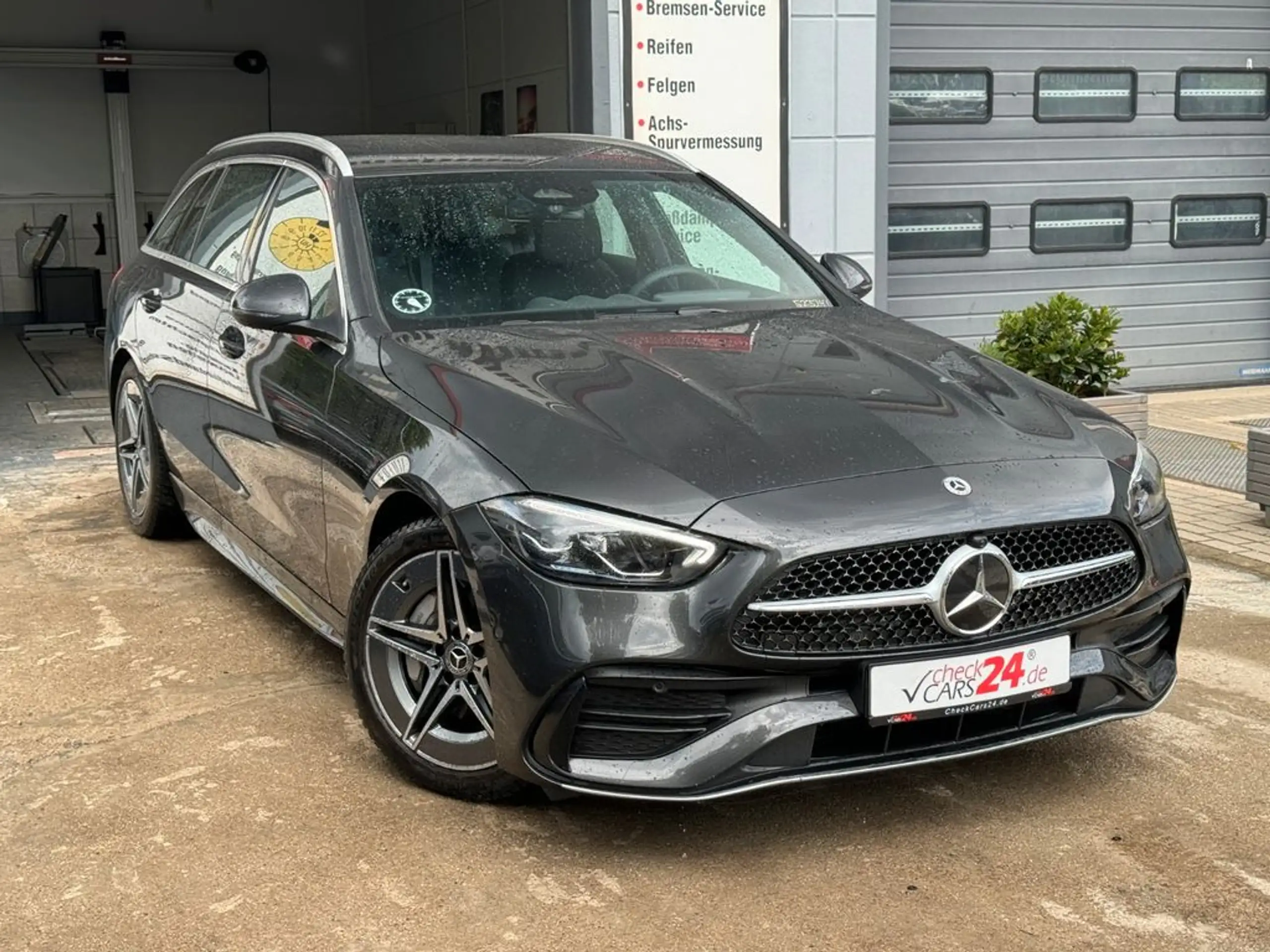 Mercedes-Benz - C 220