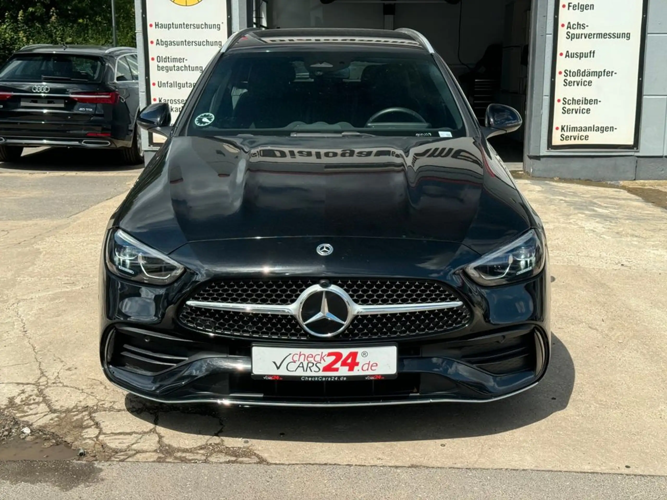 Mercedes-Benz - C 220