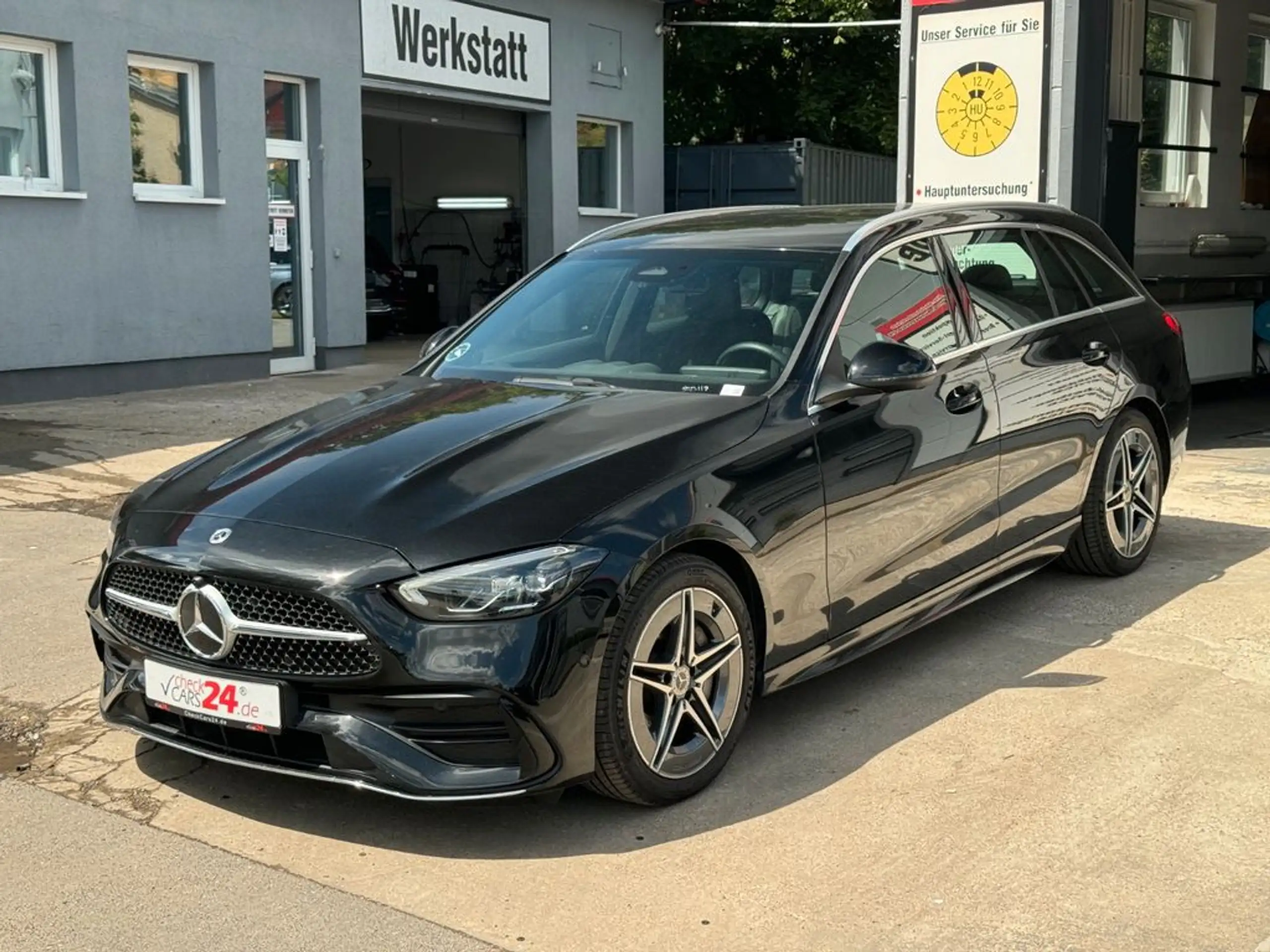 Mercedes-Benz - C 220