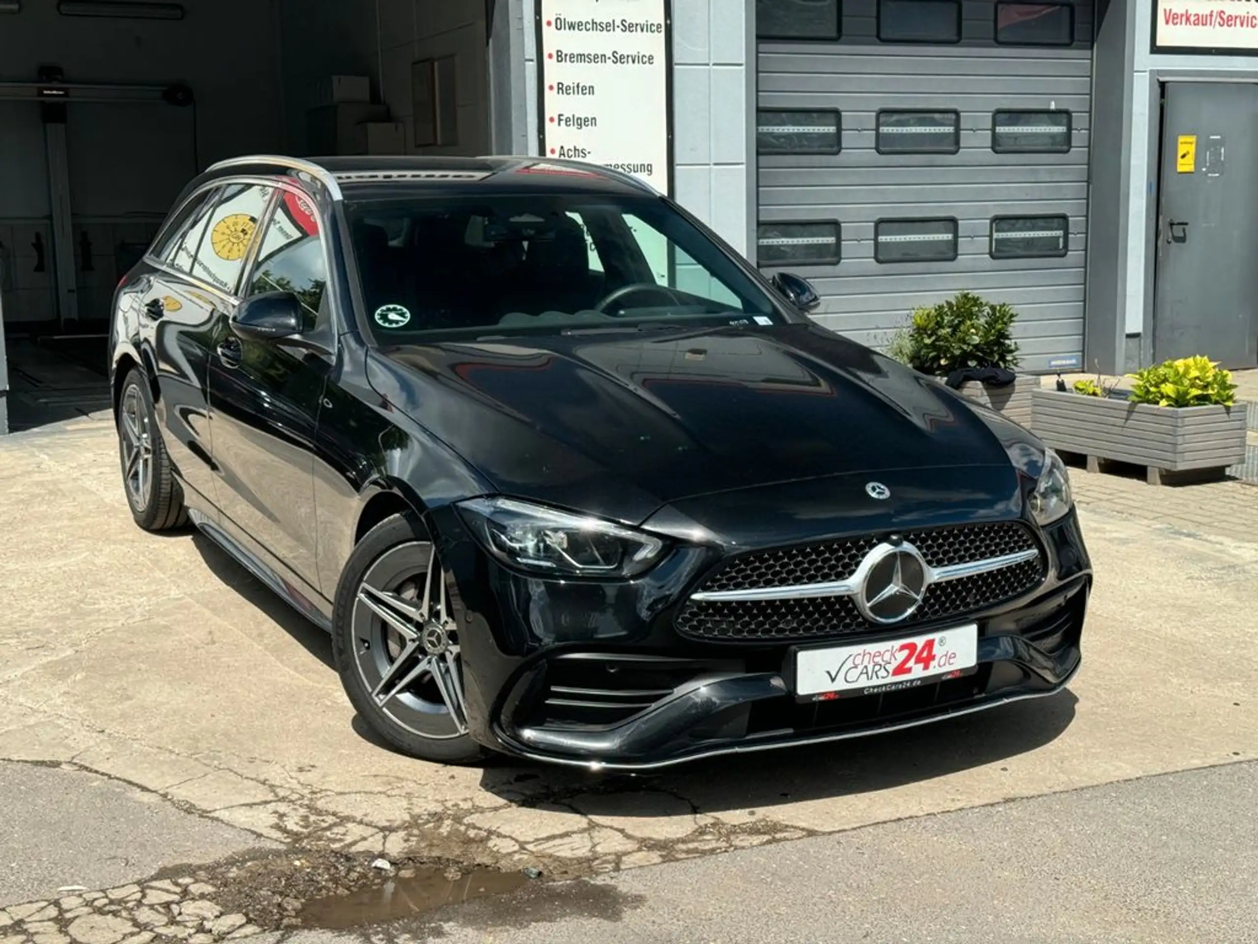 Mercedes-Benz - C 220