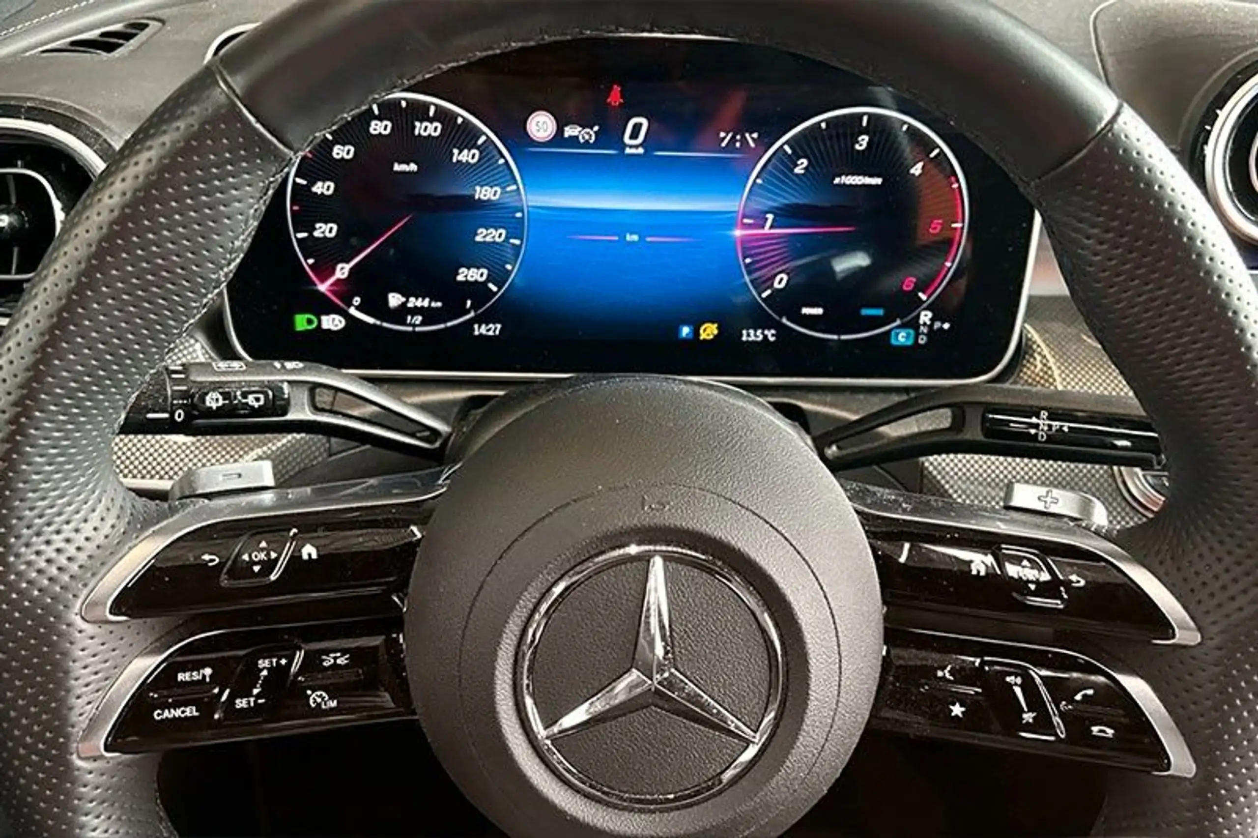 Mercedes-Benz - C 220