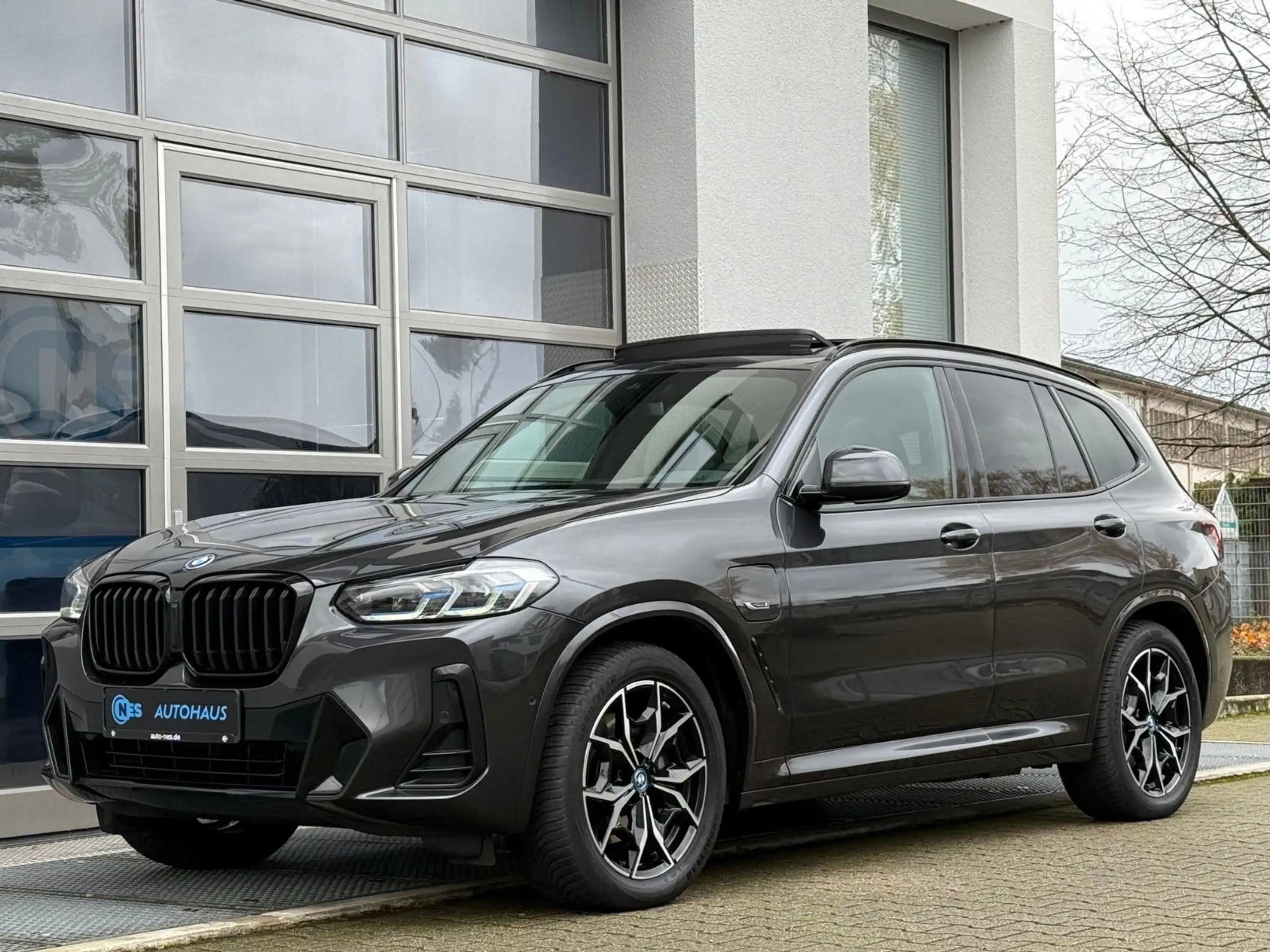 BMW - X3