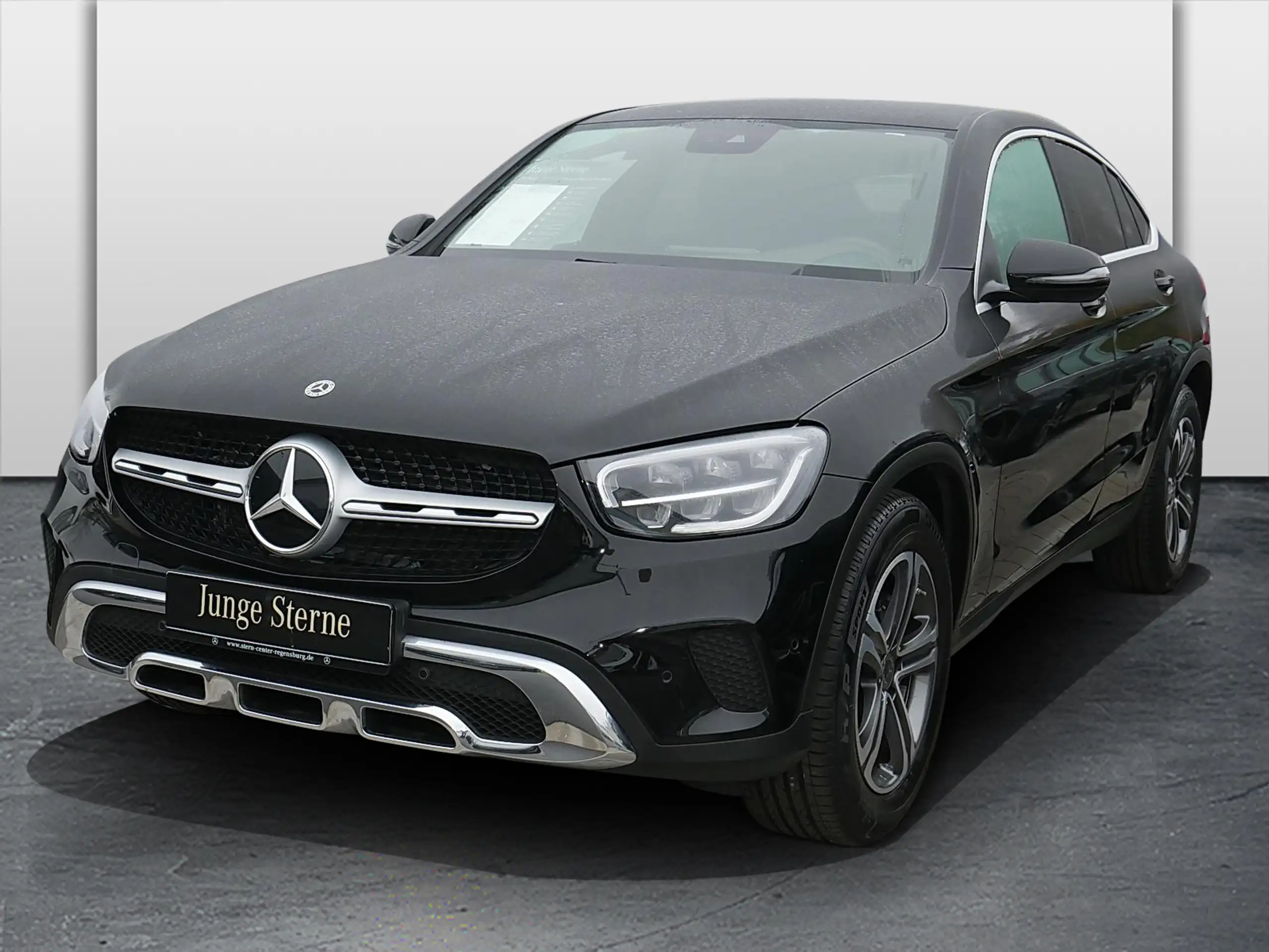 Mercedes-Benz - GLC 200