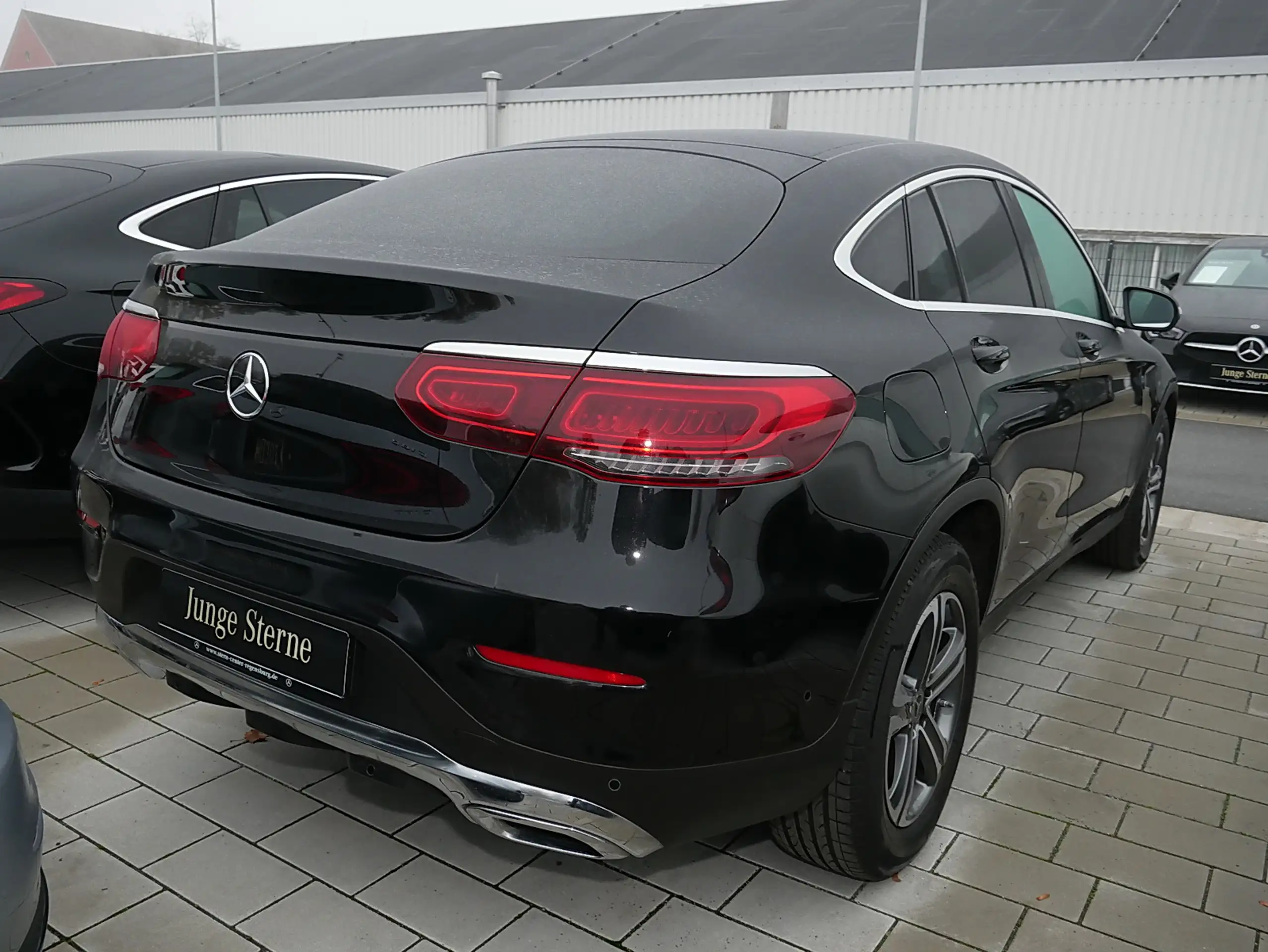 Mercedes-Benz - GLC 200