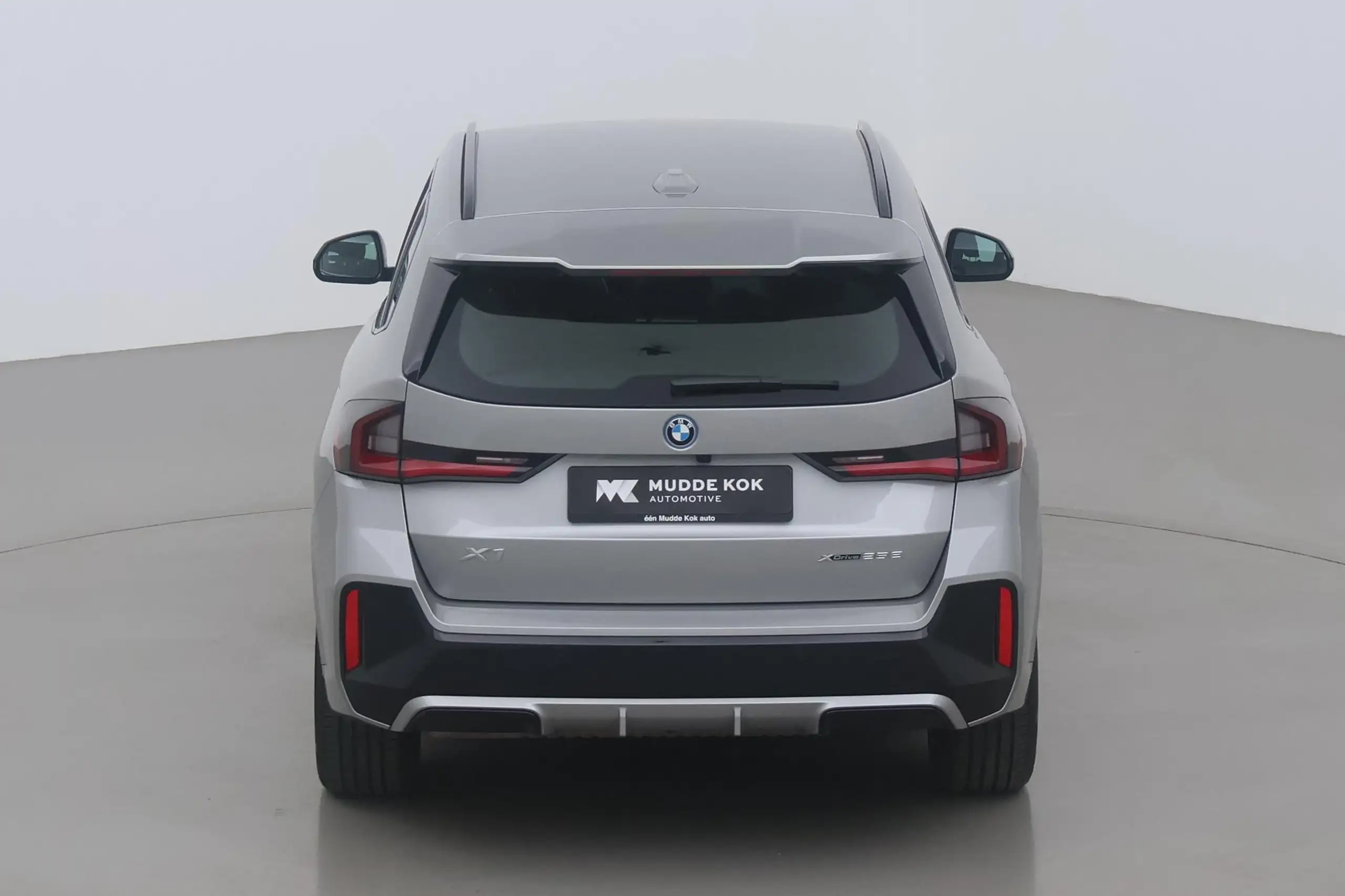 BMW - X1