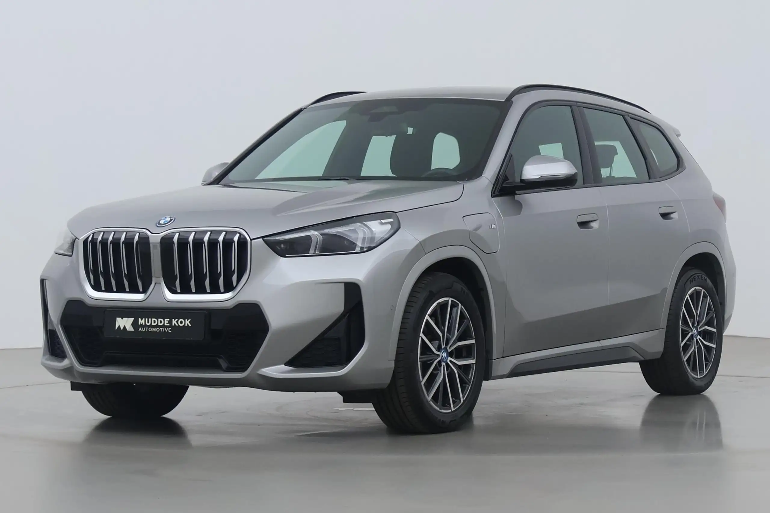 BMW - X1