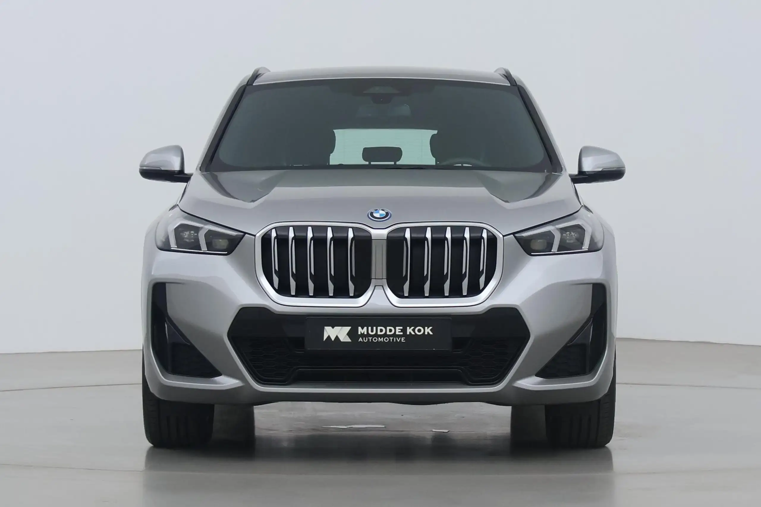 BMW - X1