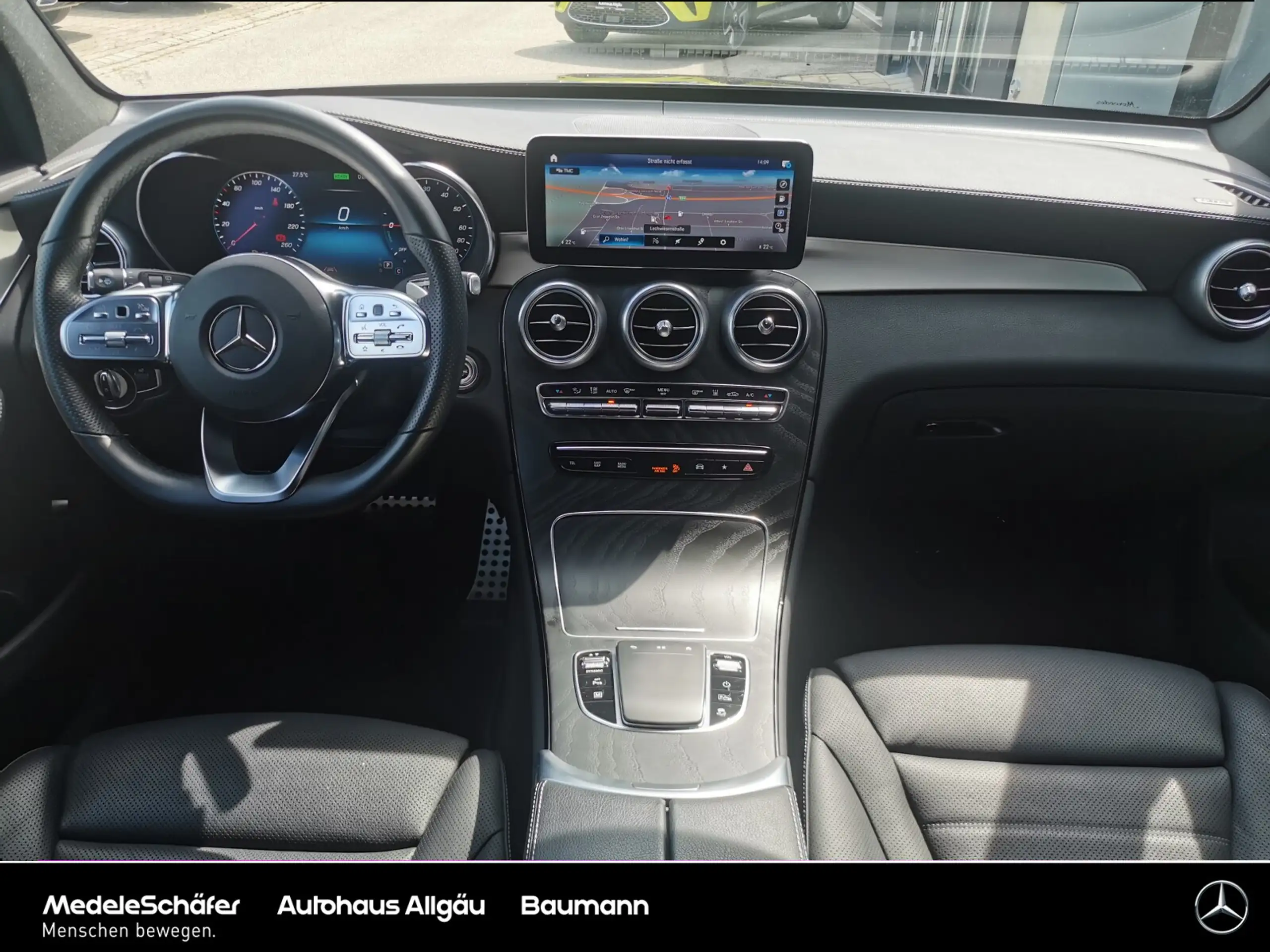 Mercedes-Benz - GLC 300