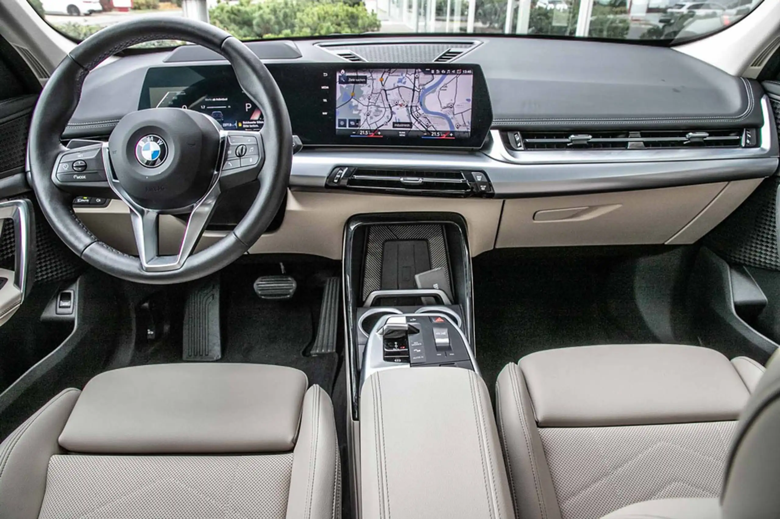 BMW - X1