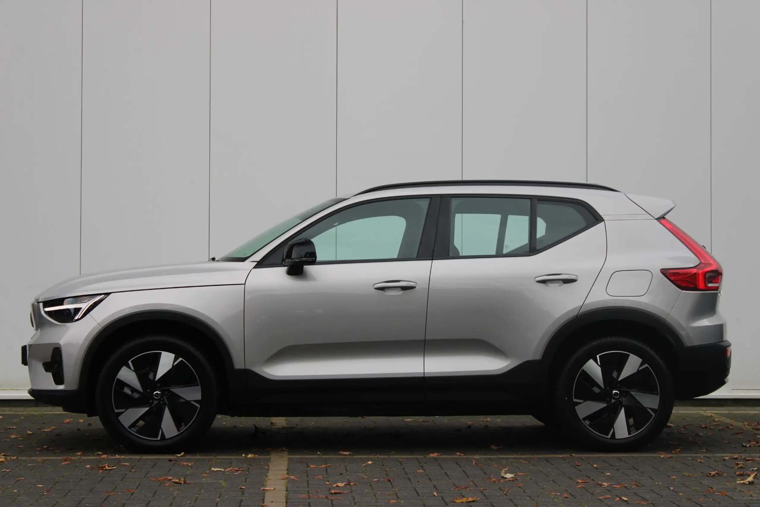 Volvo - XC40