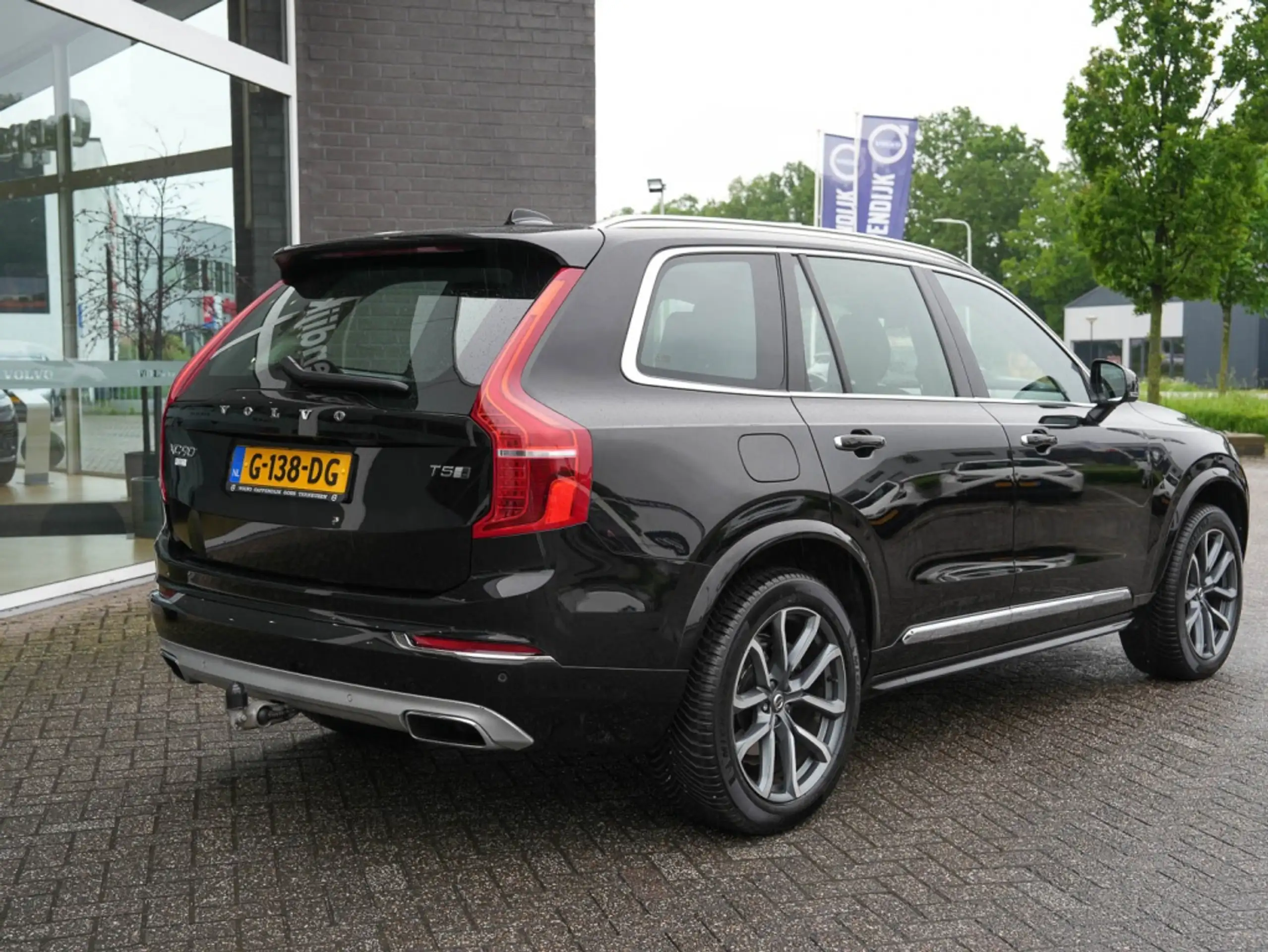 Volvo - XC90