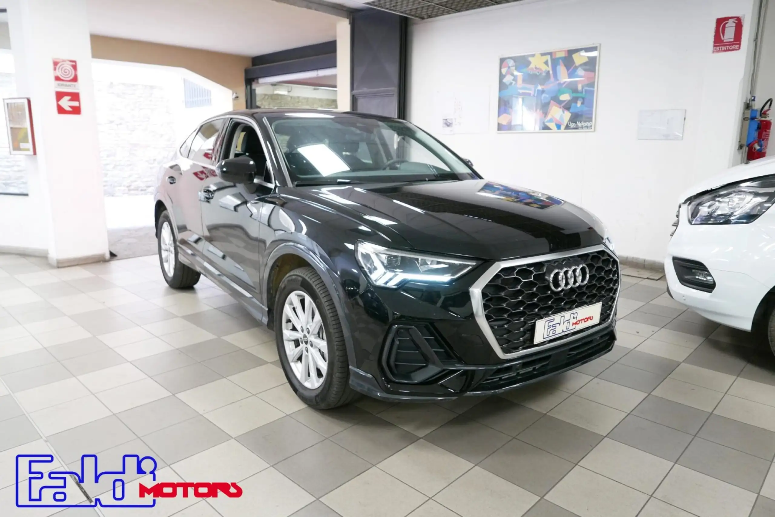 Audi - Q3