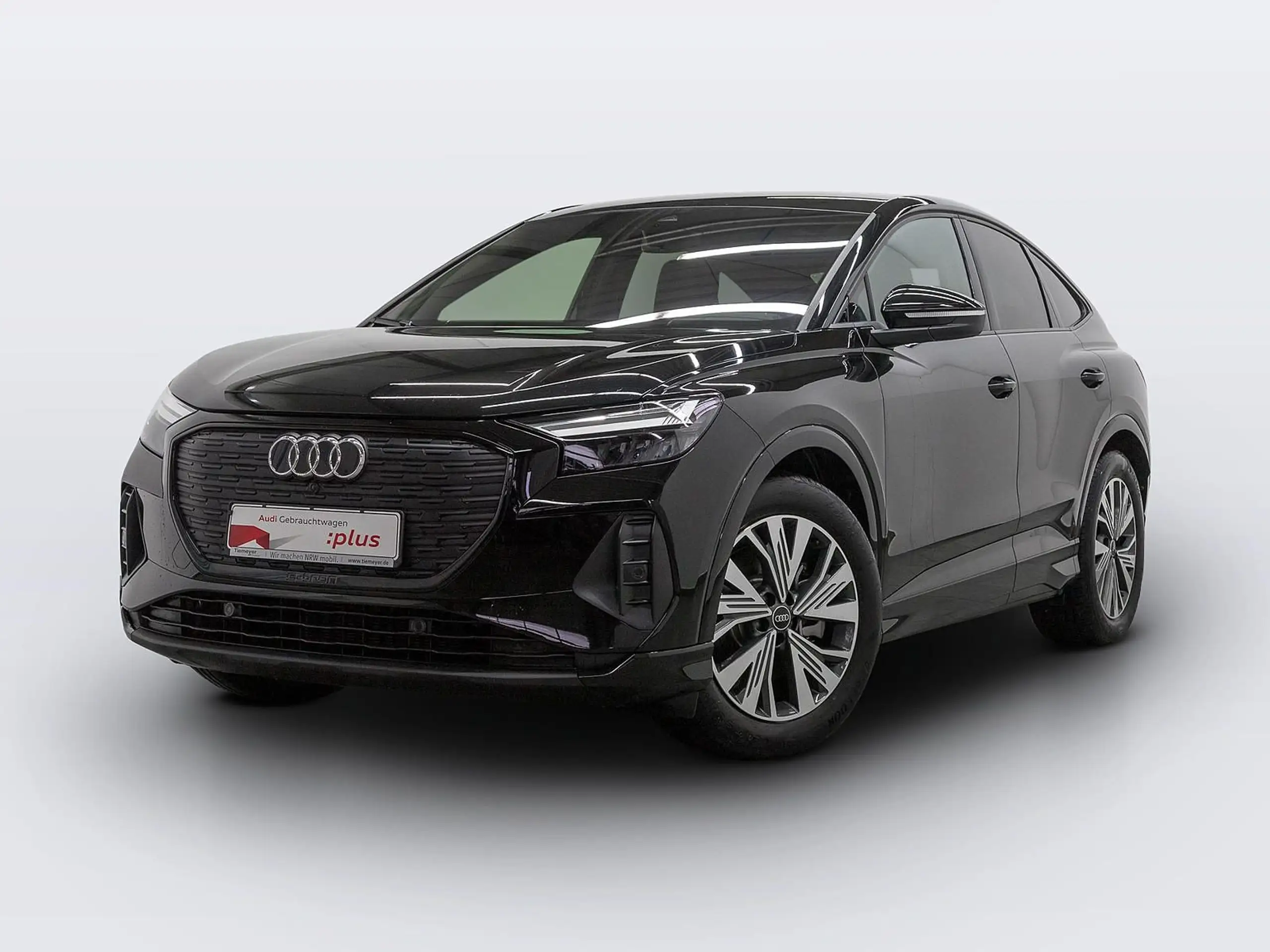 Audi - Q4 e-tron