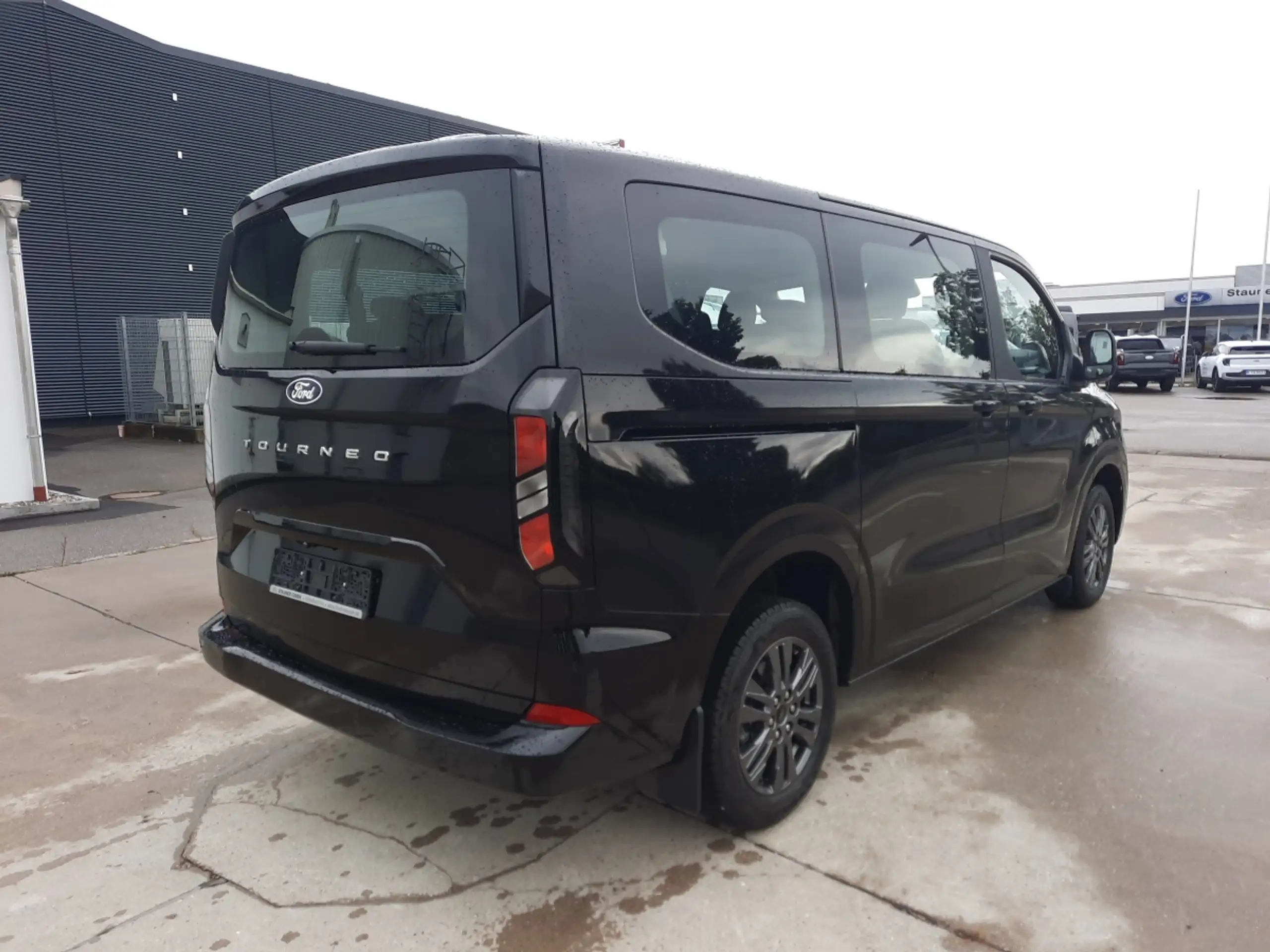 Ford - Tourneo Custom