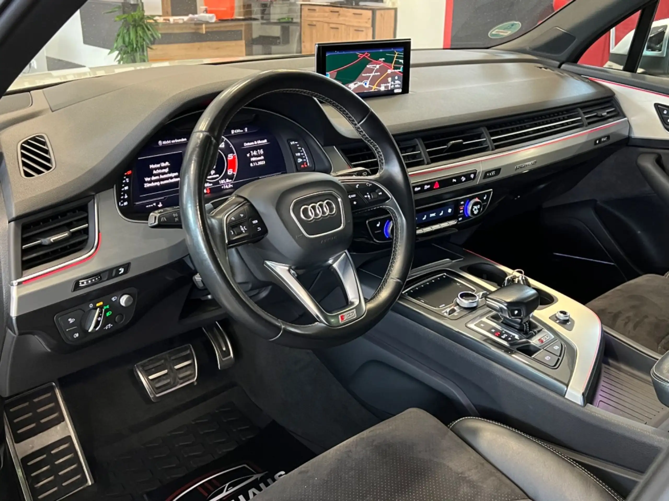 Audi - SQ7