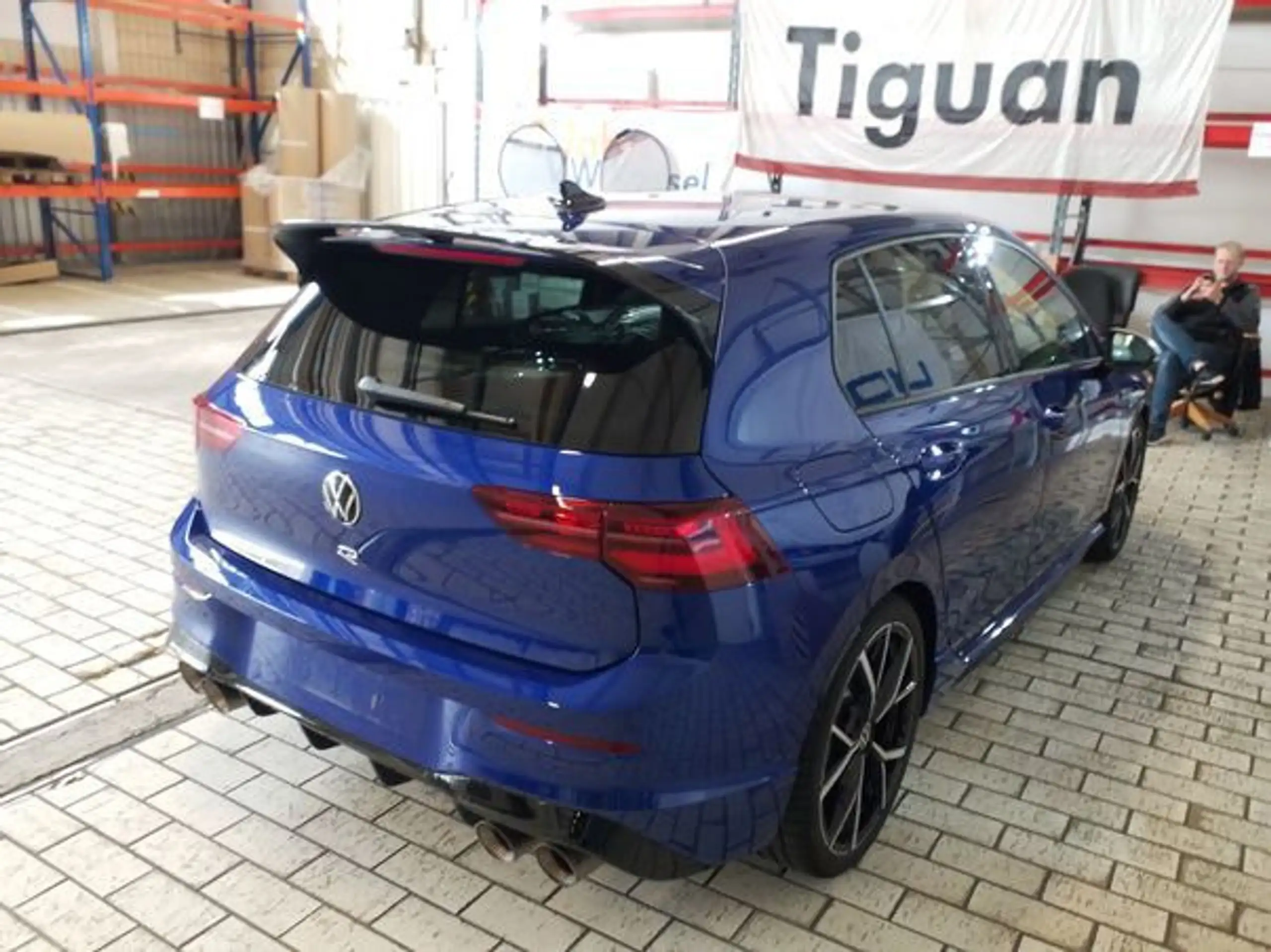 Volkswagen - Golf