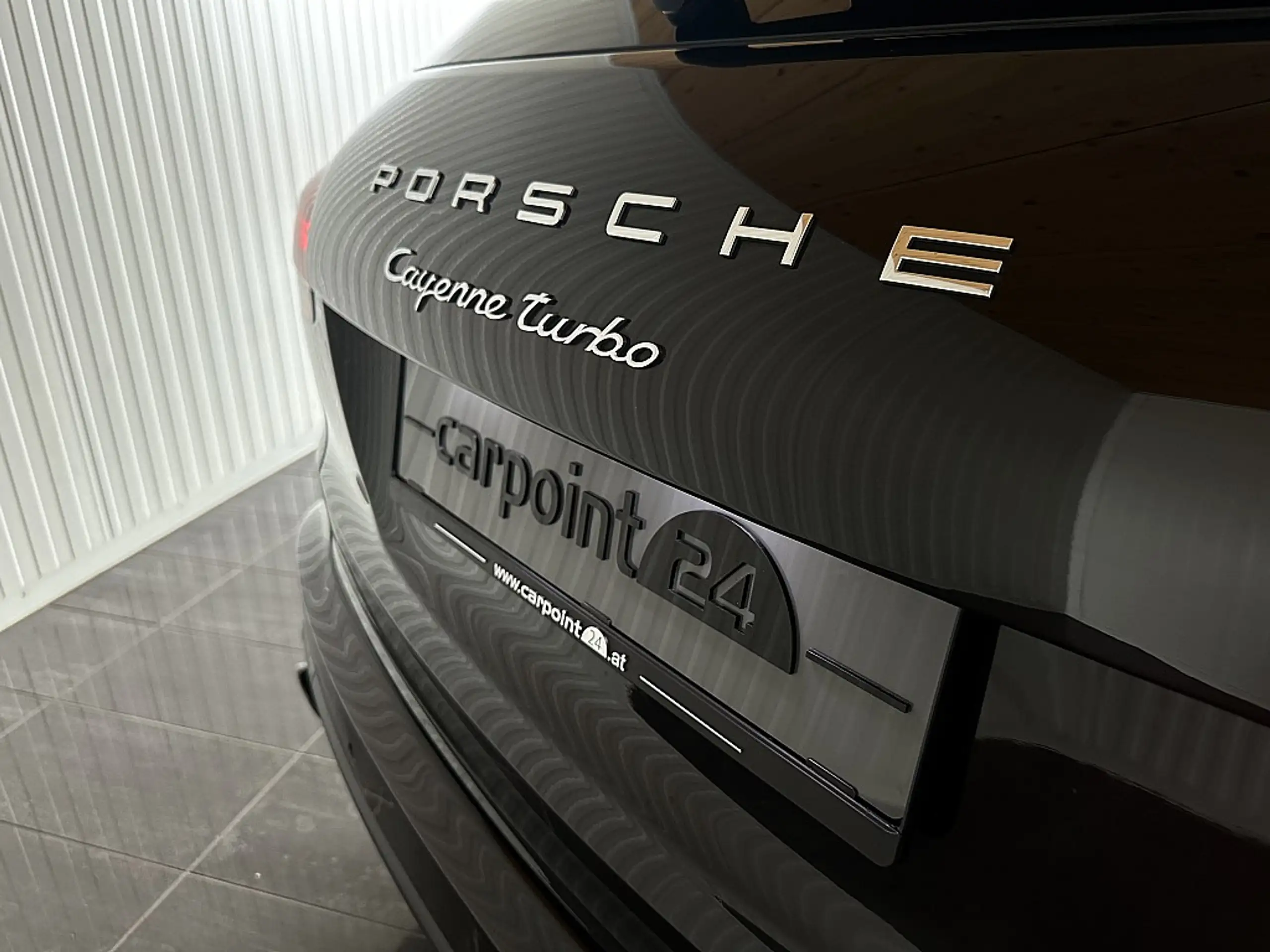 Porsche - Cayenne