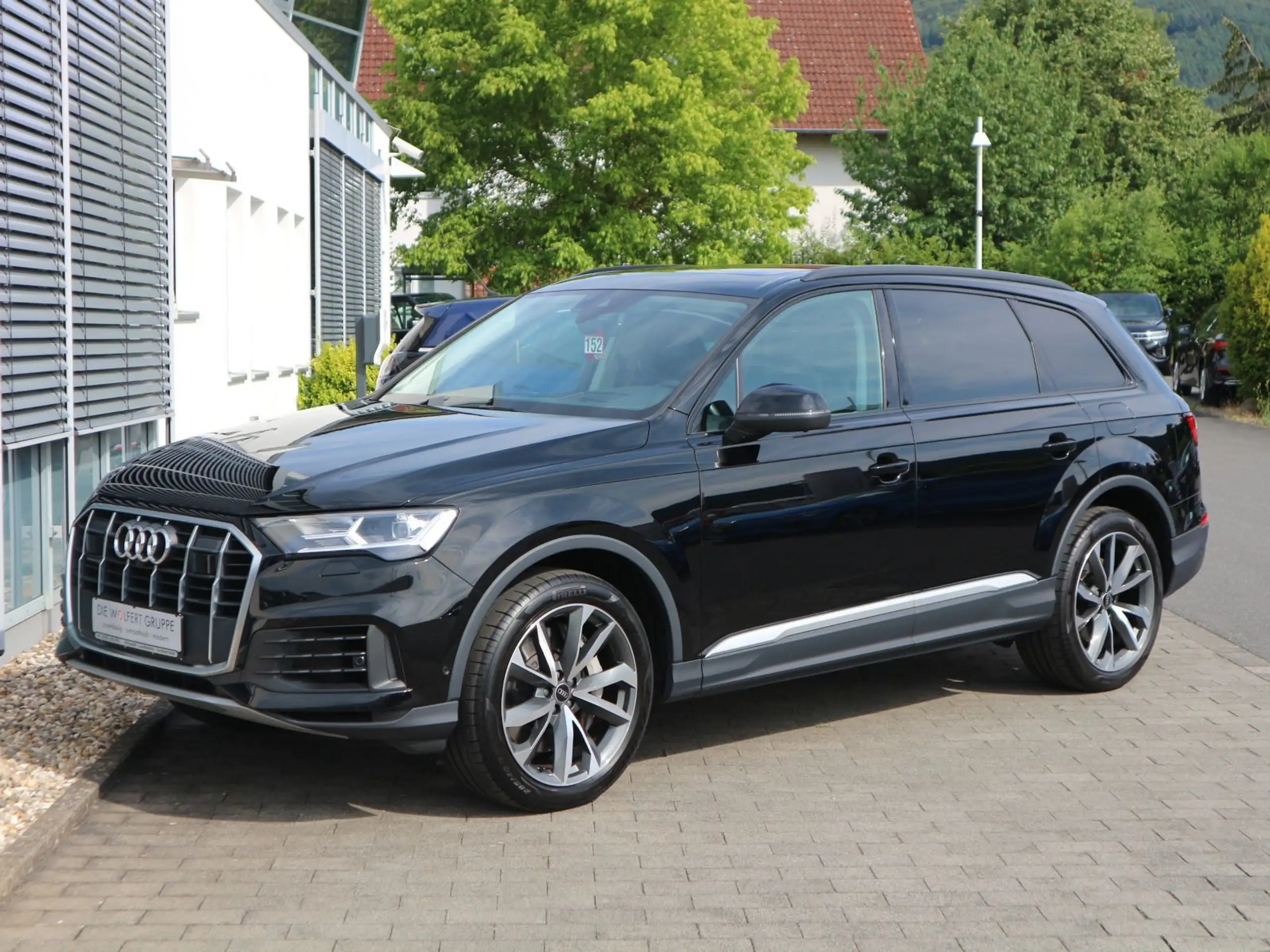 Audi - Q7