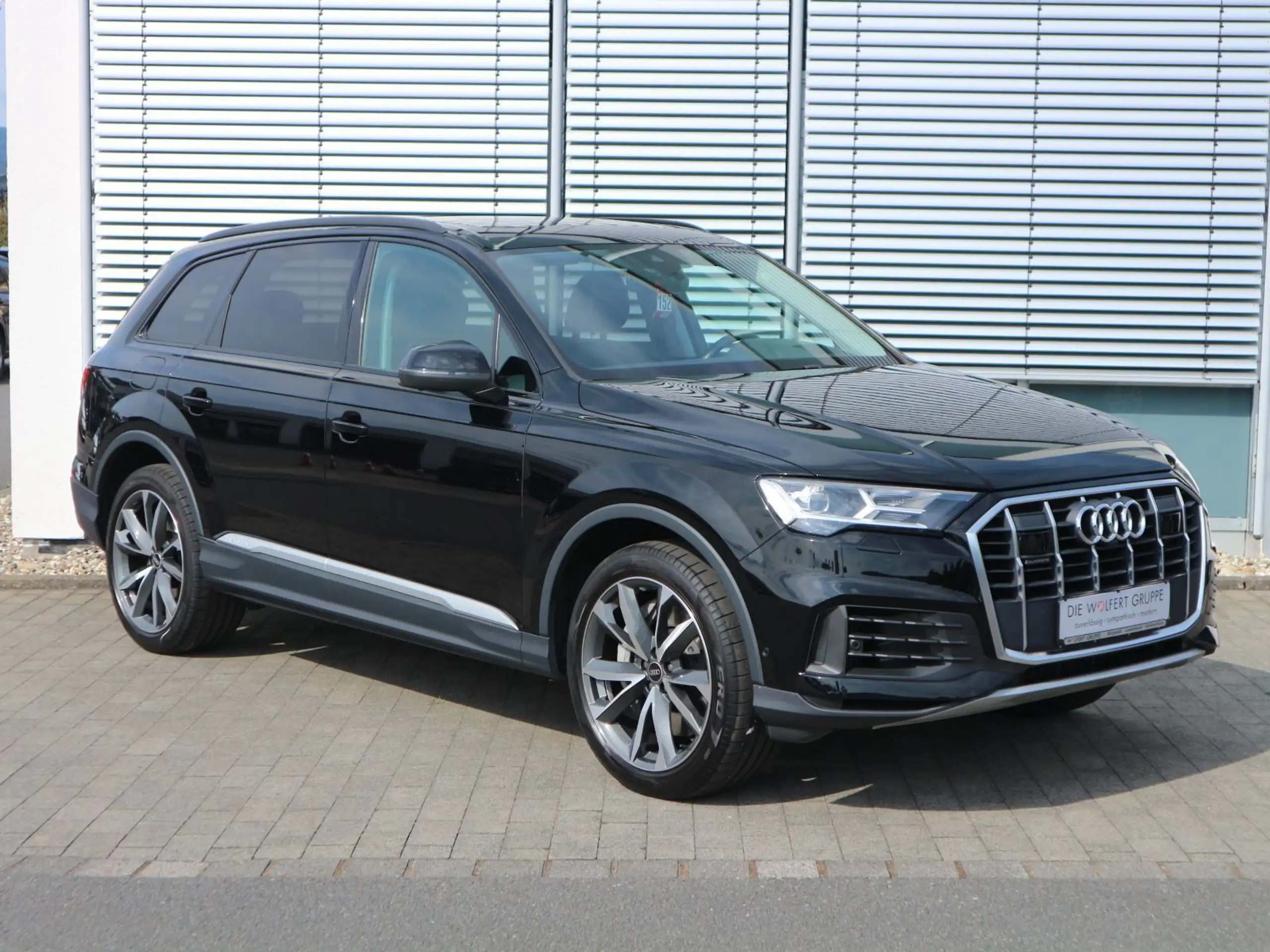 Audi - Q7