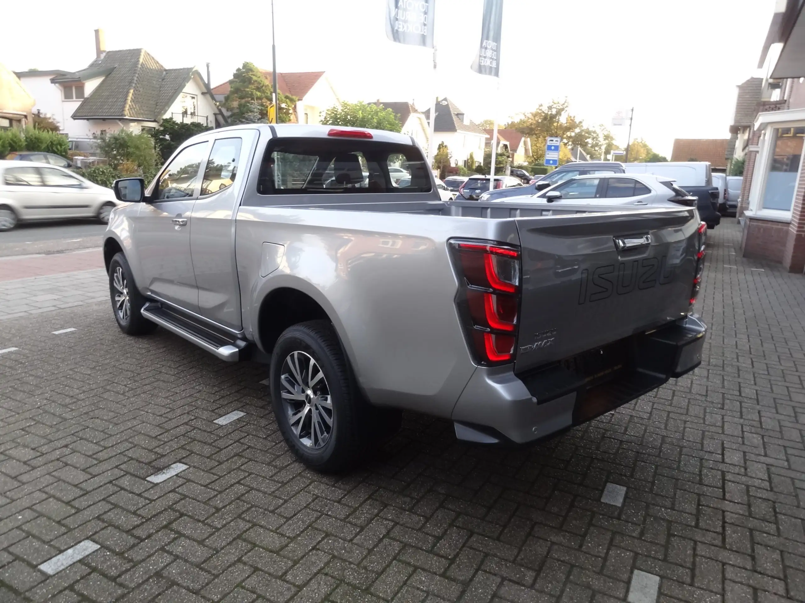 Isuzu - D-Max