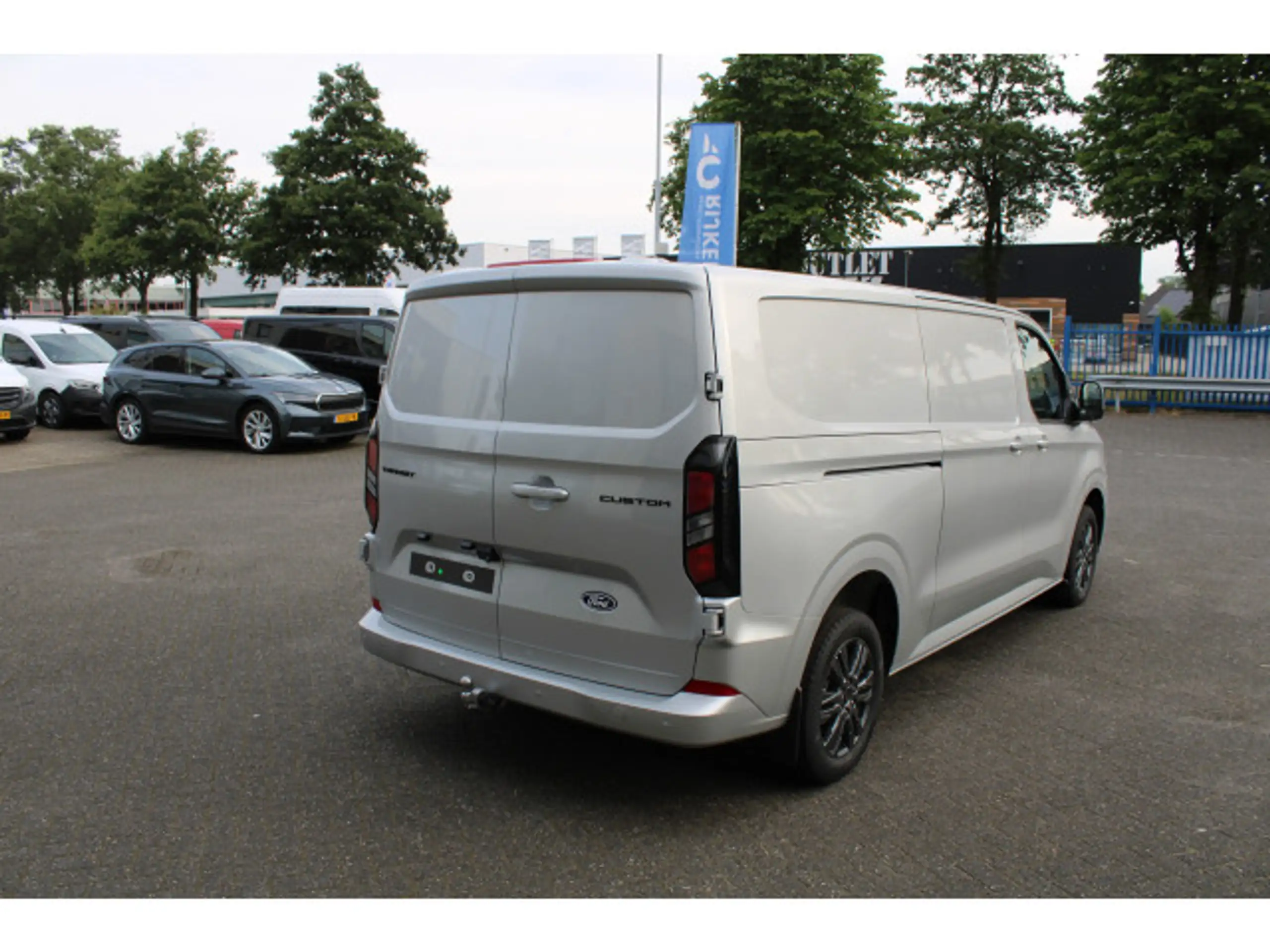 Ford - Transit Custom