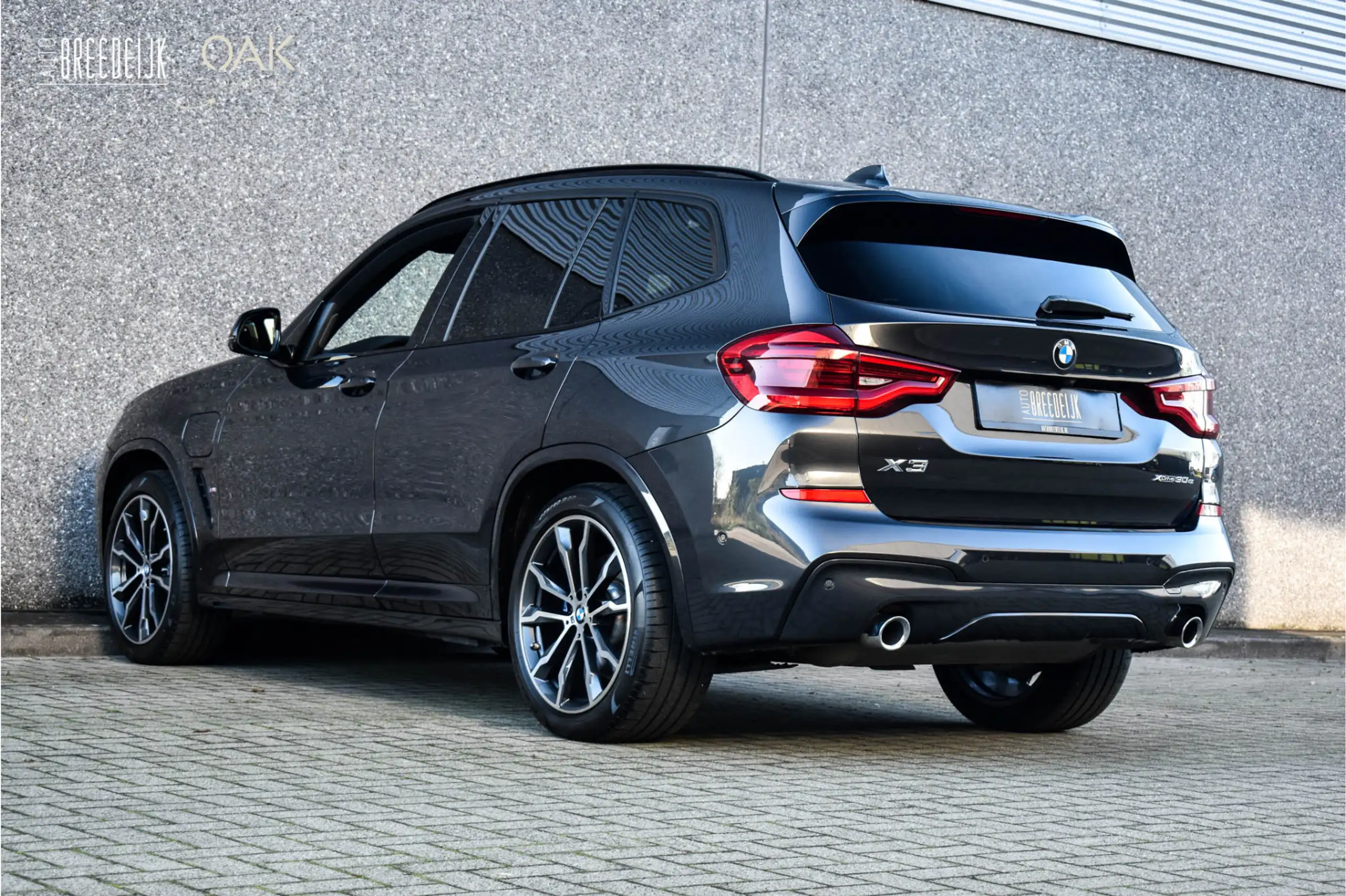 BMW - X3