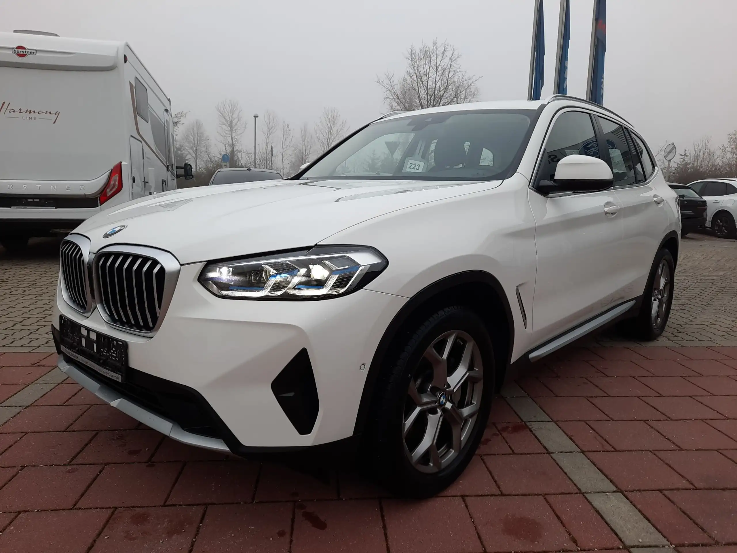 BMW - X3