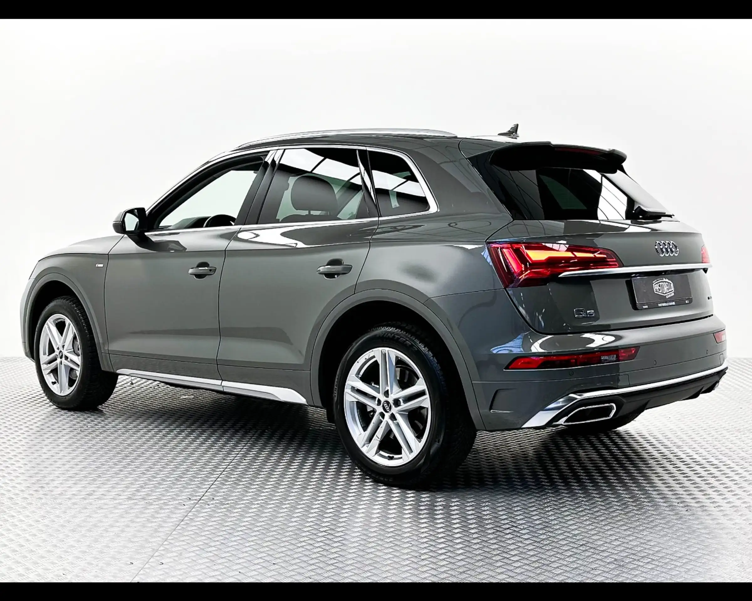 Audi - Q5