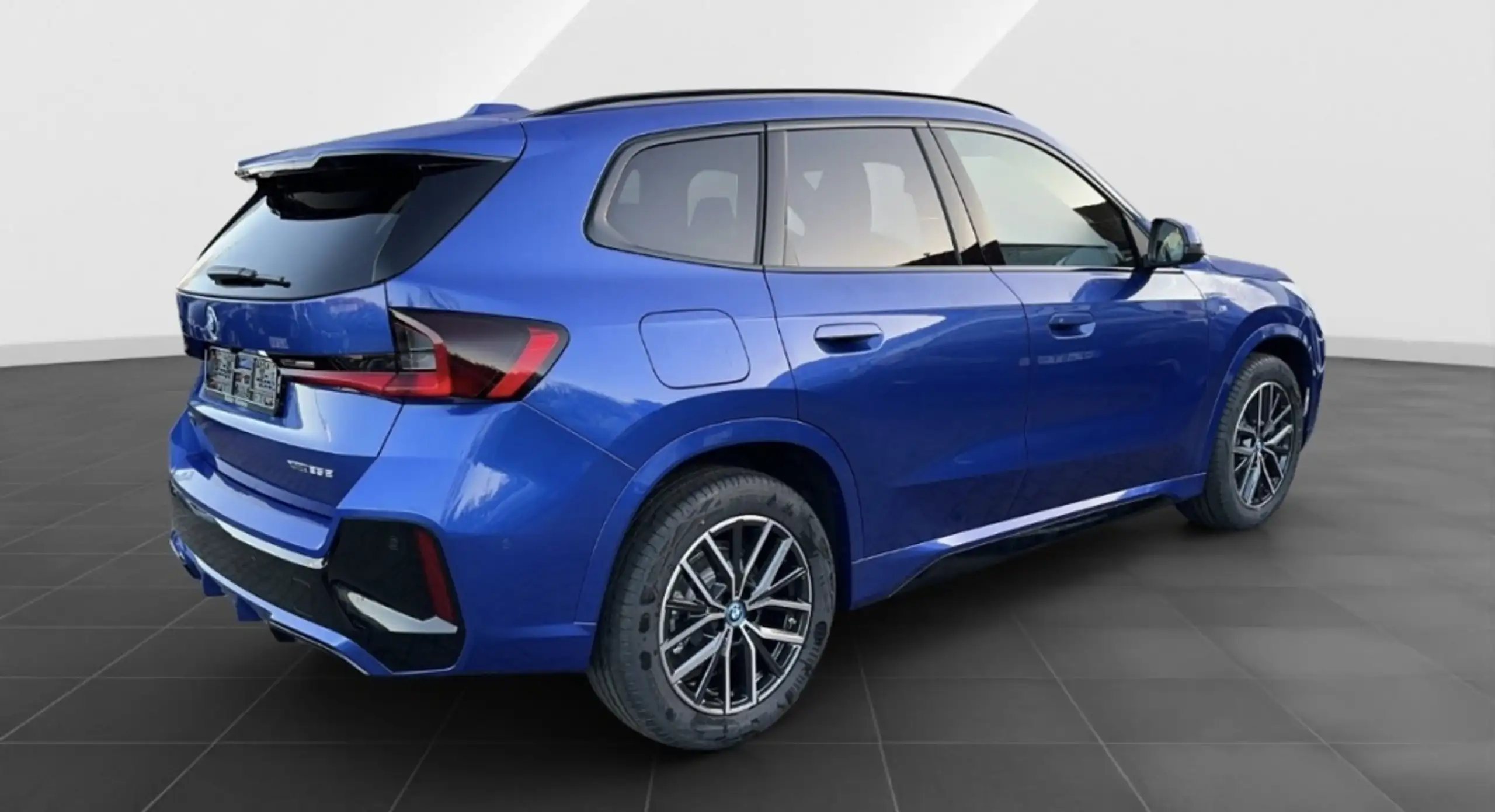 BMW - X1